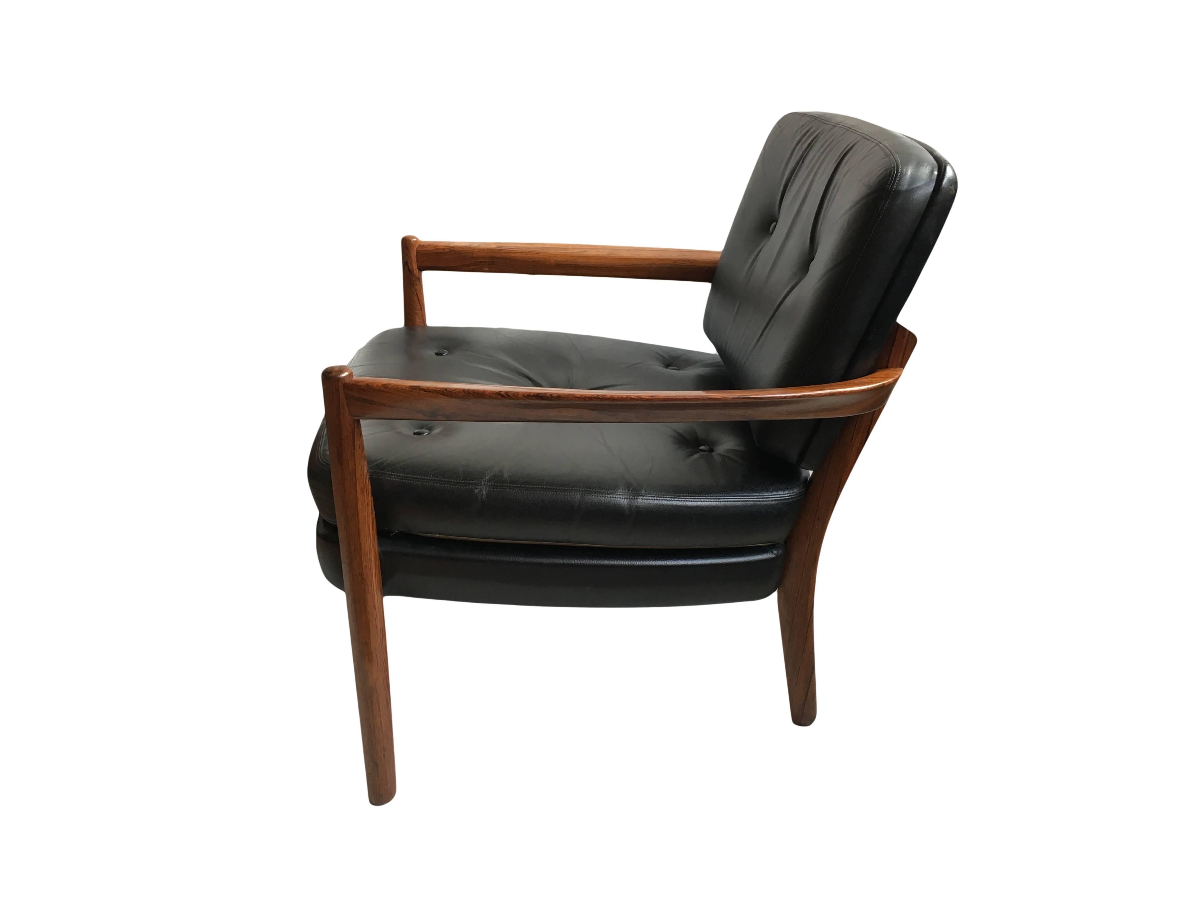 Pair of Nordic Midcentury Rosewood Lounge Chairs 10