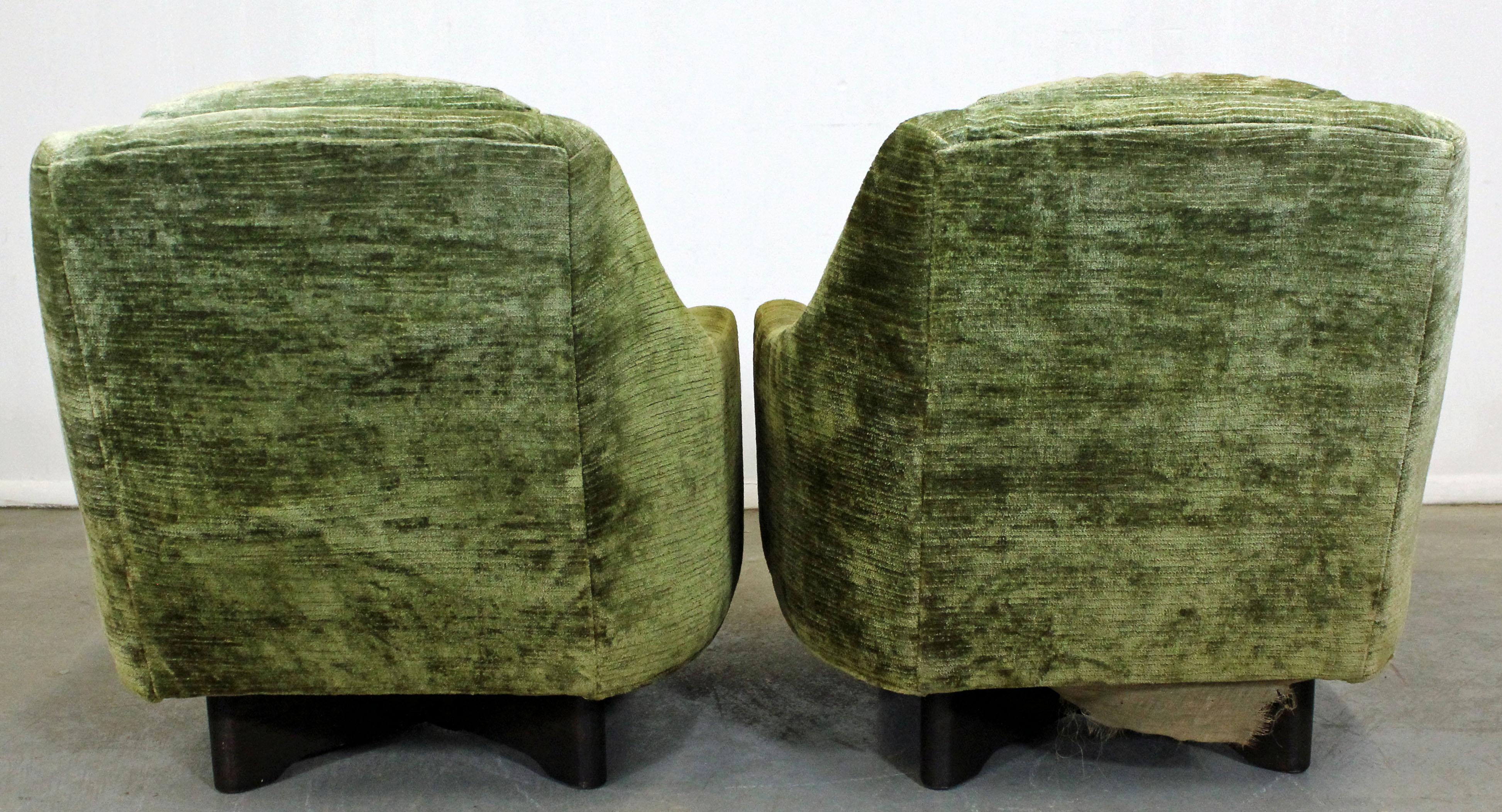 American Pair of Midcentury Danish Modern Adrian Pearsall Style Swivel Club Chairs