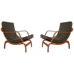 Pair of Midcentury Danish Modern Bentwood Lounge Chairs in Walnut Stained Oak