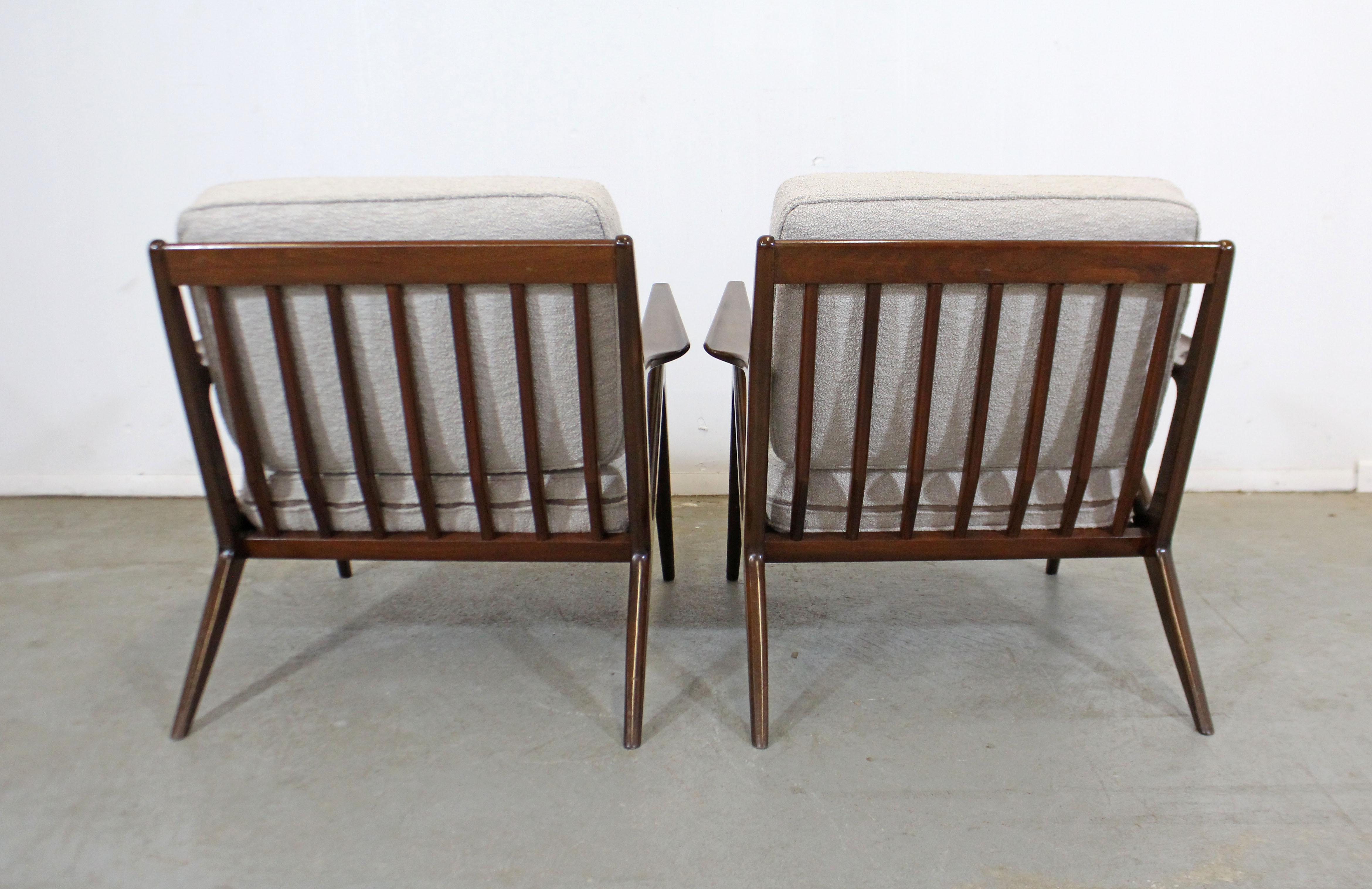 Pair of Midcentury Danish Modern Poul Jensen Selig Z Lounge Chairs In Good Condition In Wilmington, DE