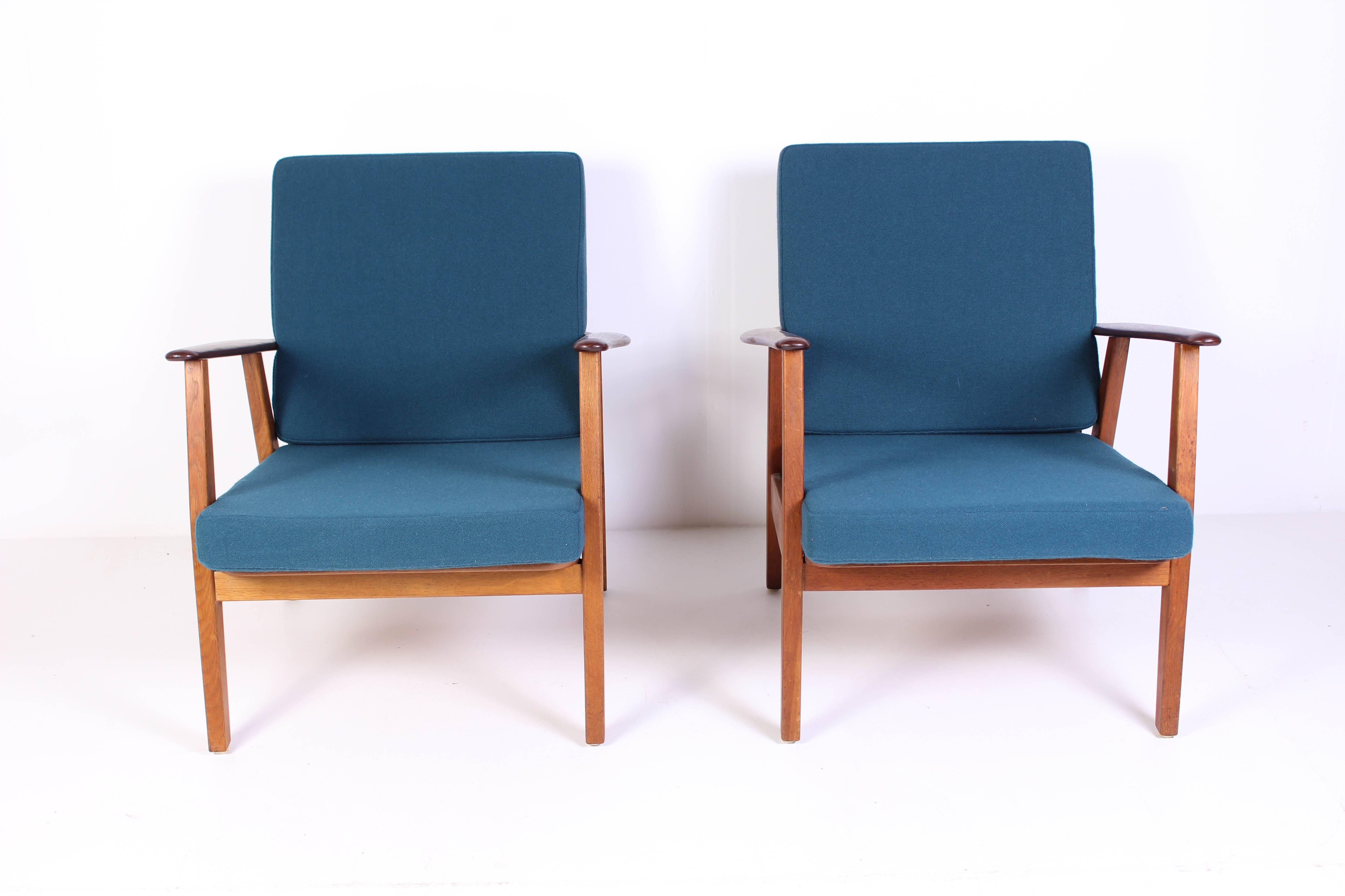 Pair of Midcentury Danish Oak and Teak Lounge Chairs 9