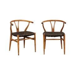 Paire de chaises d'appoint danoises du milieu du siècle en bois et raphia