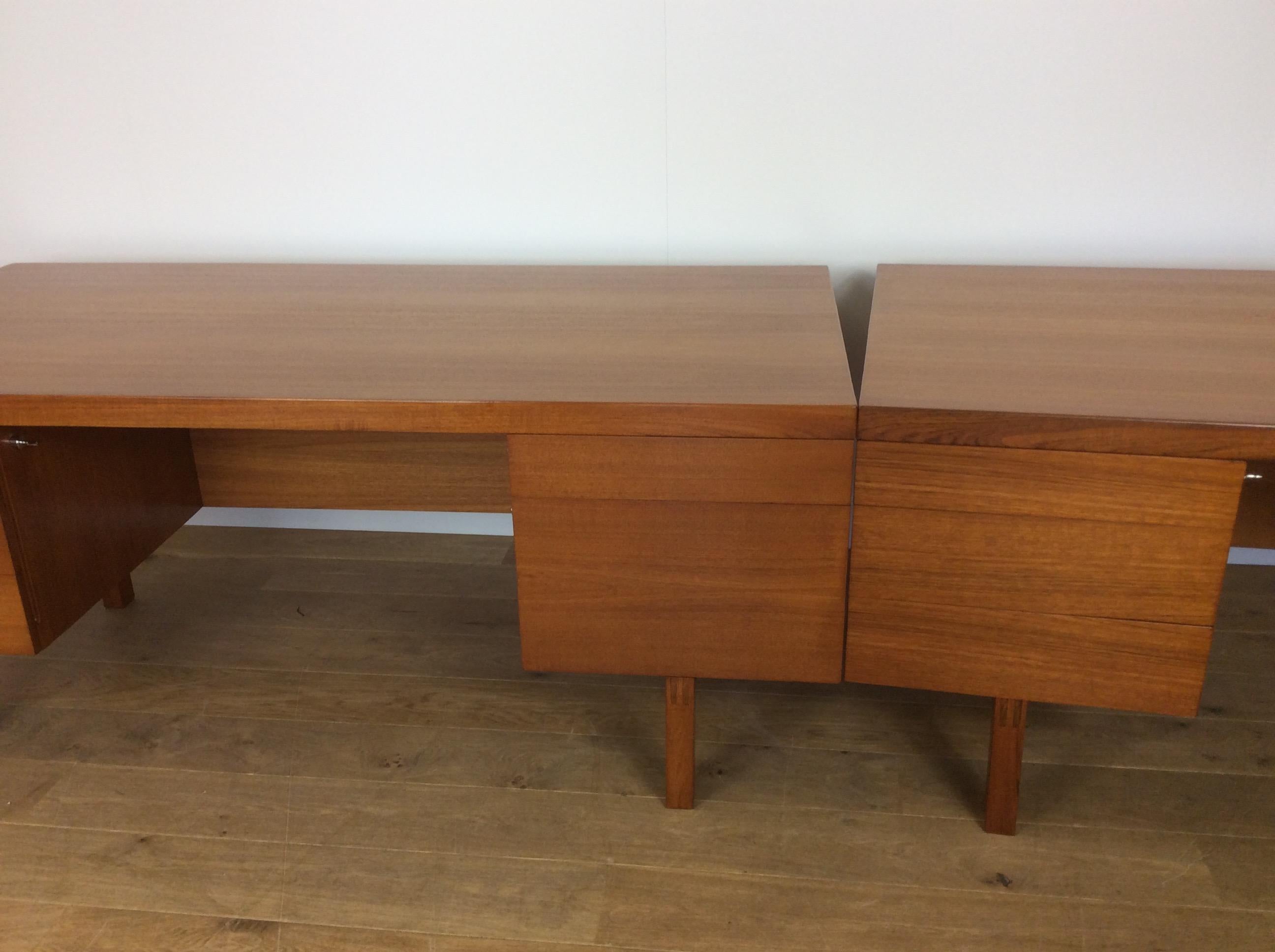 Pair of Midcentury Desks by Alfred Cox For Sale 2