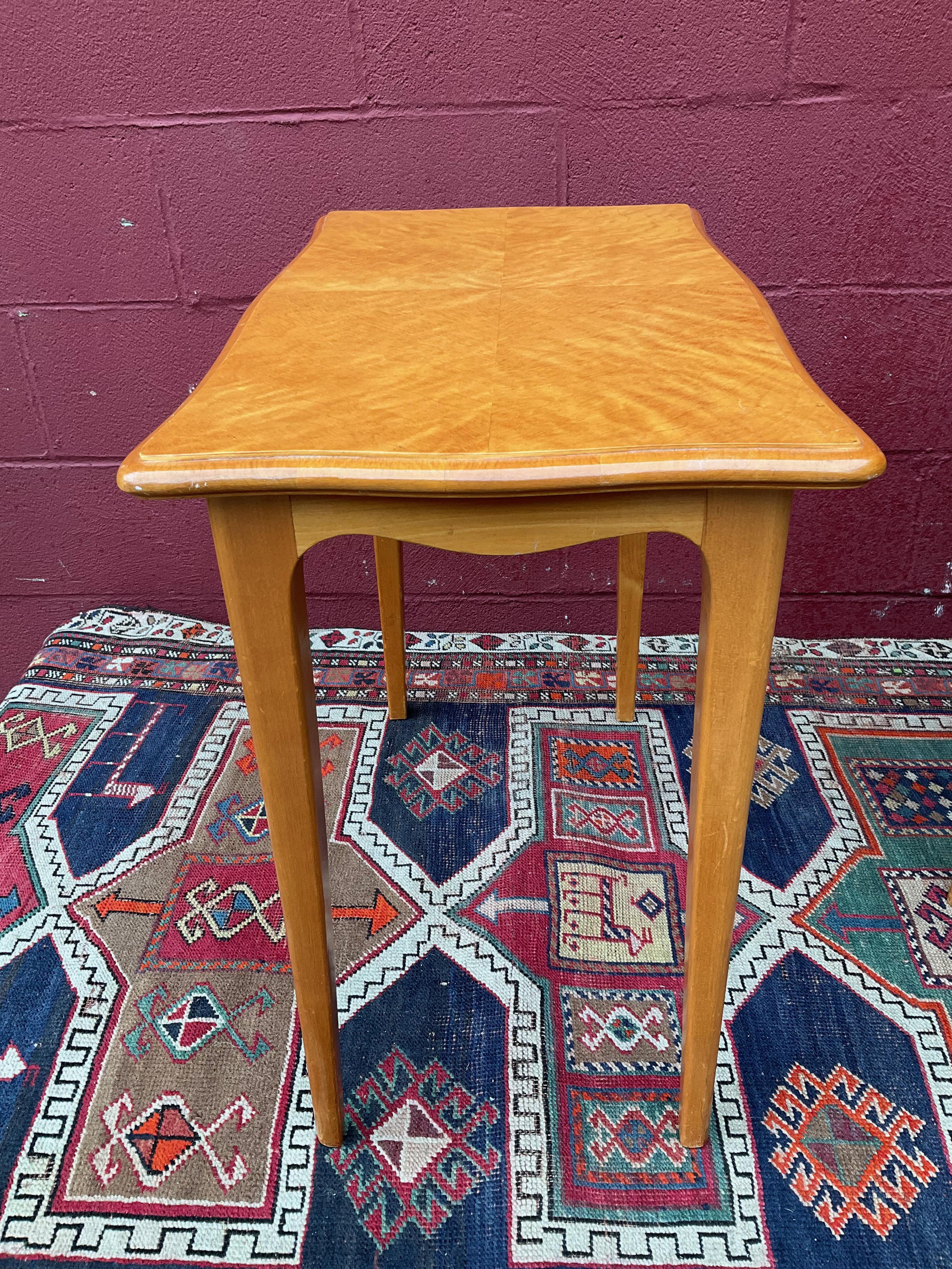 Mid-20th Century Pair of Midcentury Finnish End Tables in Blonde Wood