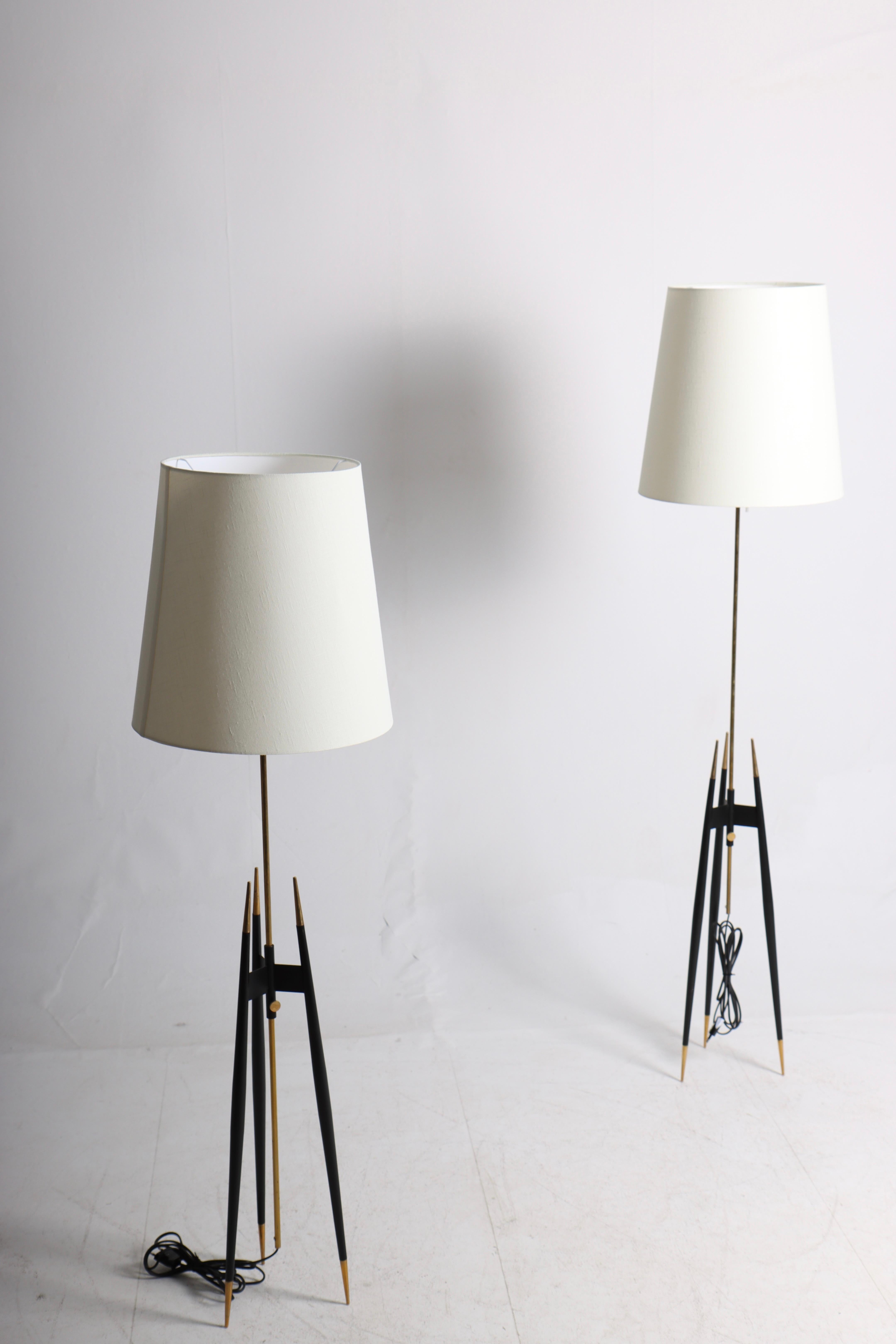 Scandinavian Modern Pair of Midcentury Floor Lamps Designed by Holm Sørensen, 1950s