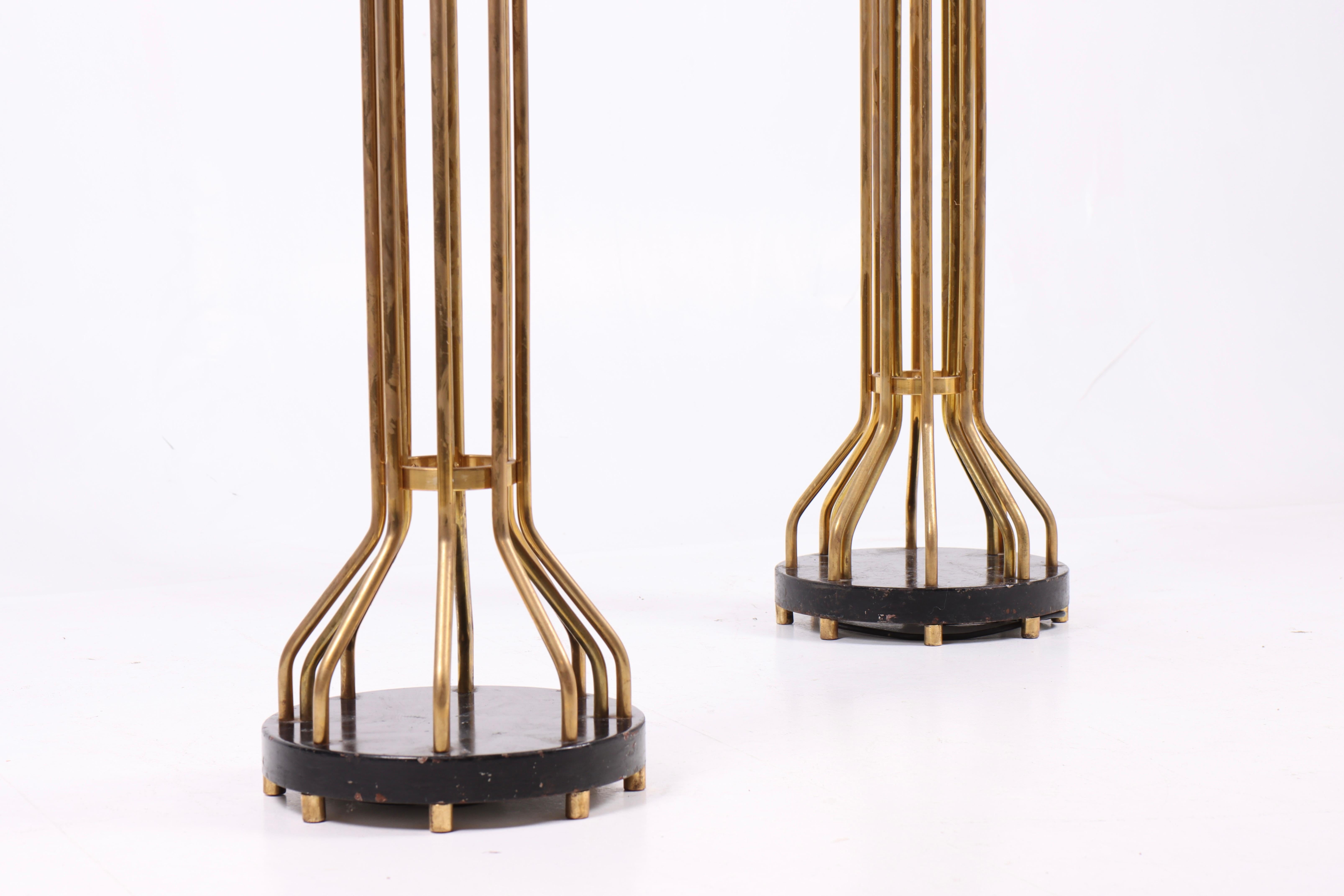Pair of Midcentury Floor Lamps in Patinated Brass, Made in Denmark, 1950s In Good Condition For Sale In Lejre, DK
