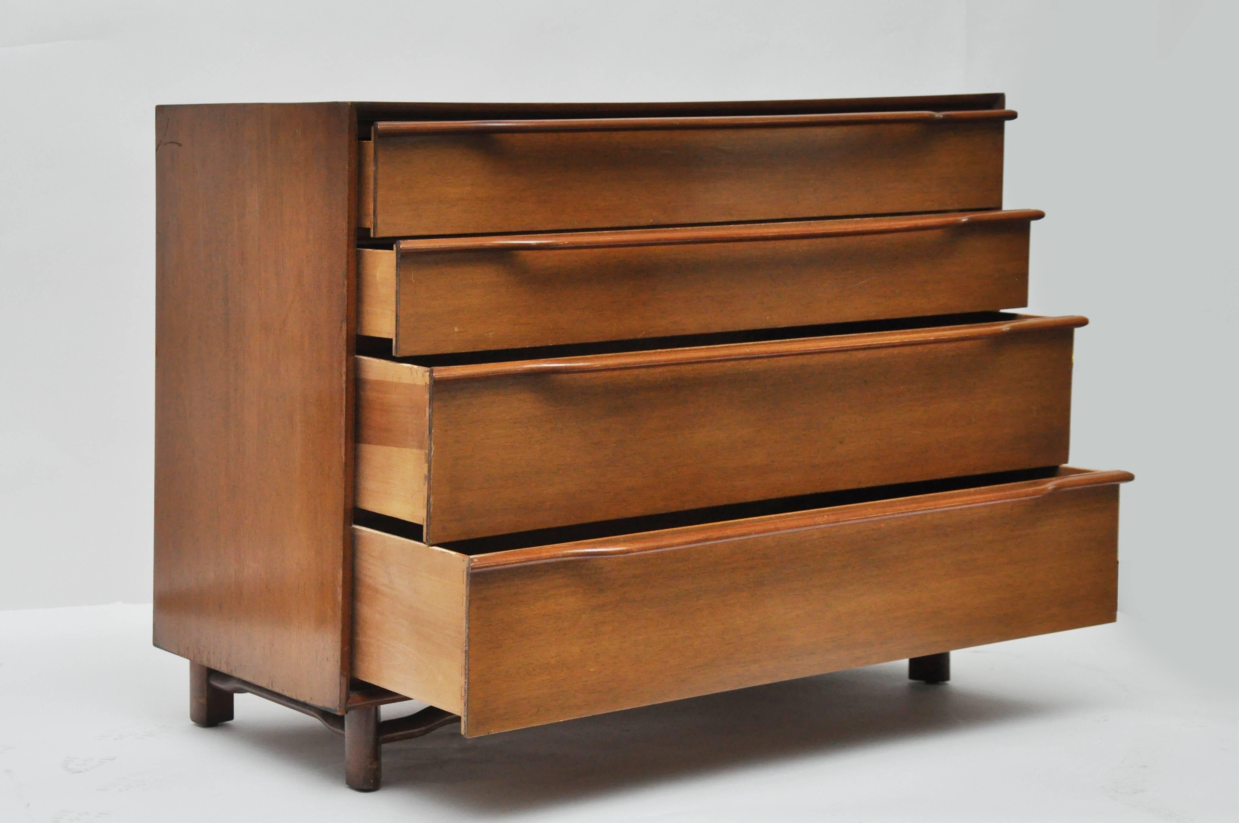 American Pair of Midcentury Four-Drawer Chests