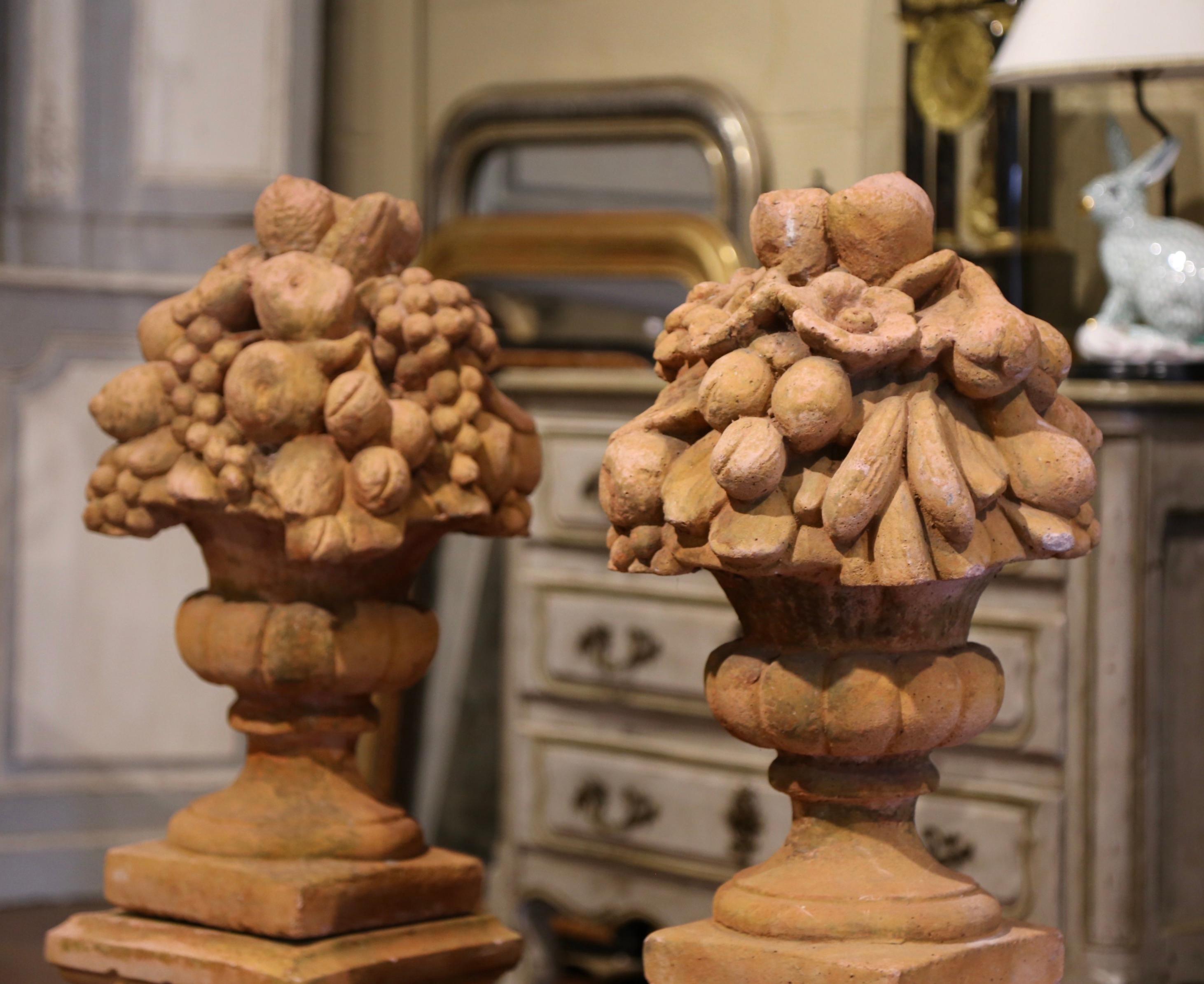 Hand-Carved Pair of Midcentury French Carved Weathered Outdoor Vases with Fruit Decor