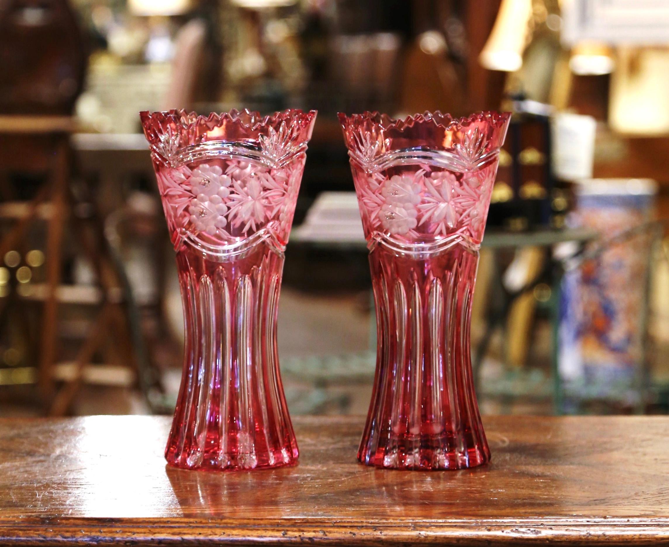 Hand-Crafted Pair of Midcentury French Cut Crystal Trumpet Vases with Frosted Floral Motifs For Sale