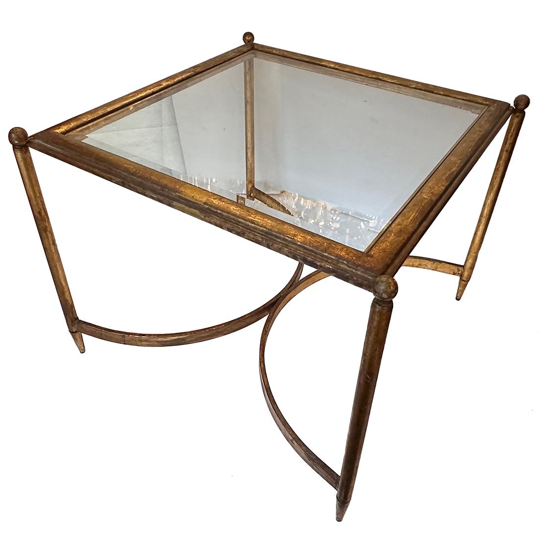 Paire de tables dorées françaises du milieu du siècle dernier en vente 1