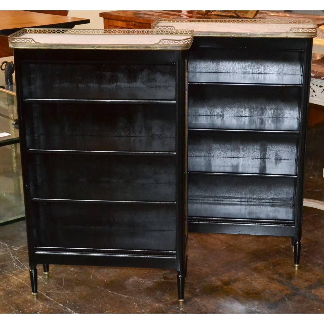 Pair of Midcentury French Jansen Bookcases In Good Condition In Dallas, TX