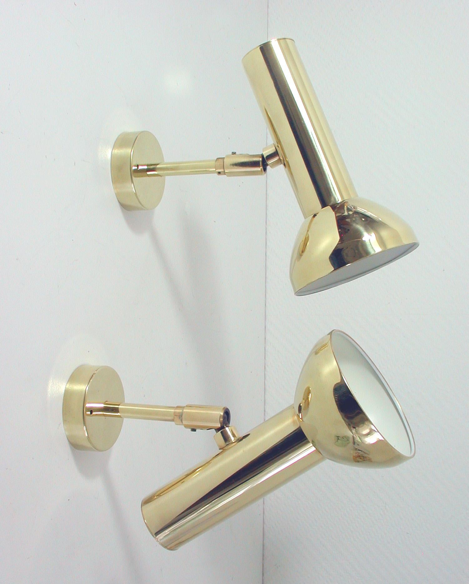 Pair of Midcentury German Brass Wall Lights by Cosack, 1960s For Sale 4