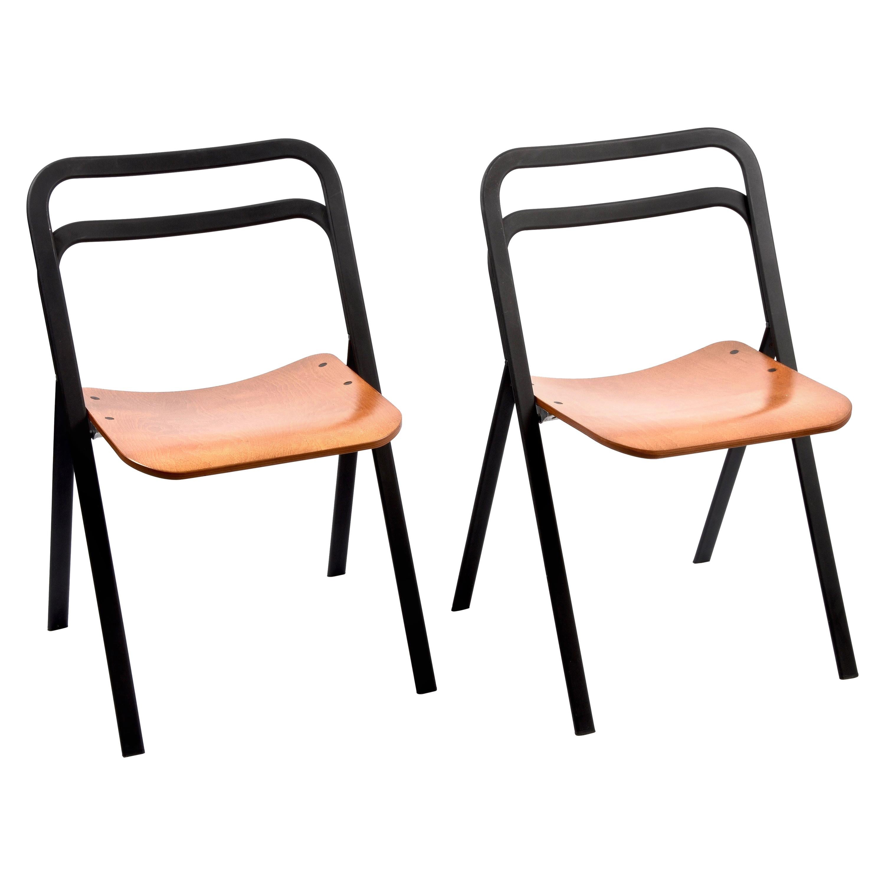 Pareja de sillas plegables italianas de mediados de siglo Giorgio Cattelan para Cidue Italia Años 70 en venta