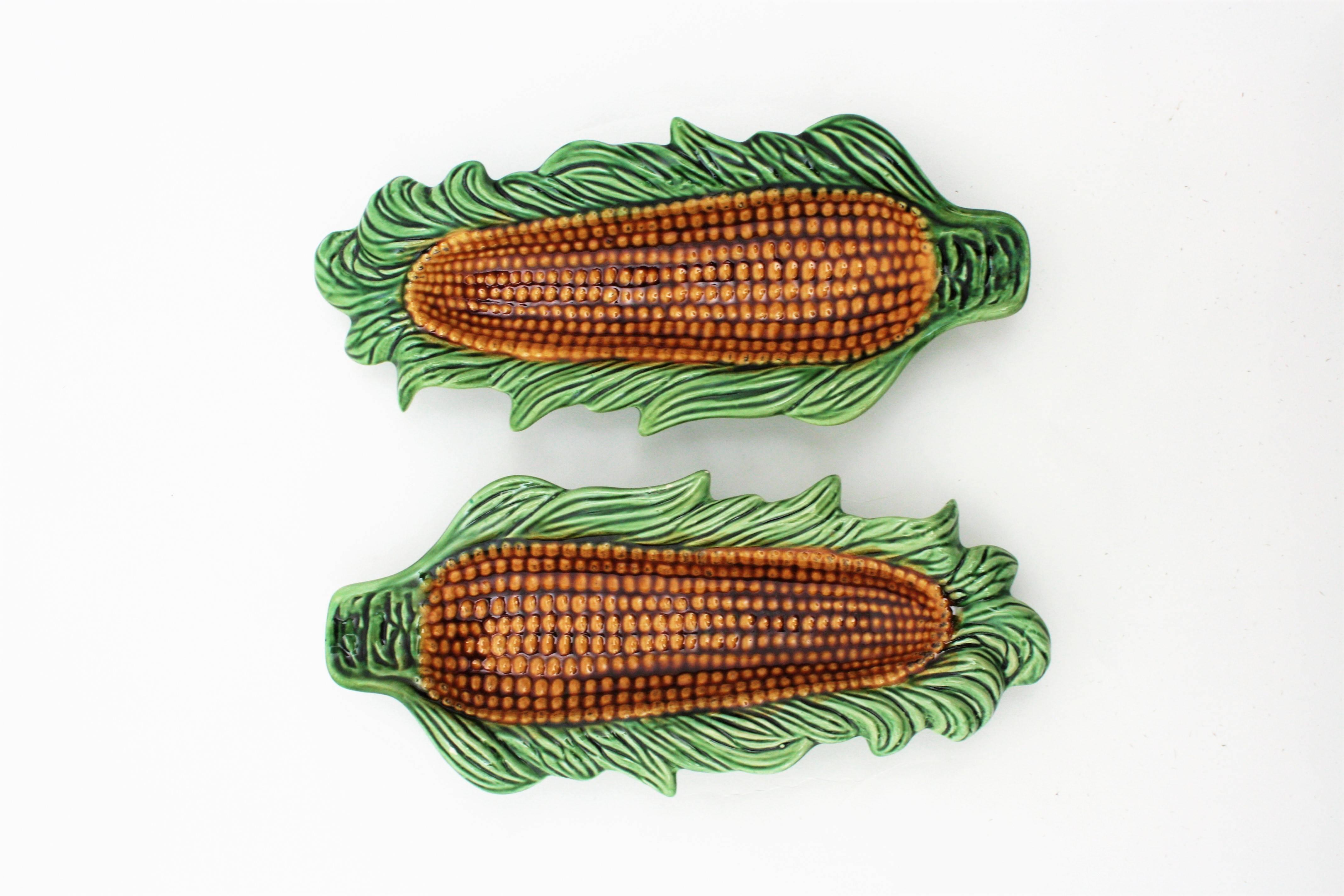 Portuguese Pair of Midcentury Glazed Ceramic Corn on the Cob Dishes, Portugal, 1960s For Sale