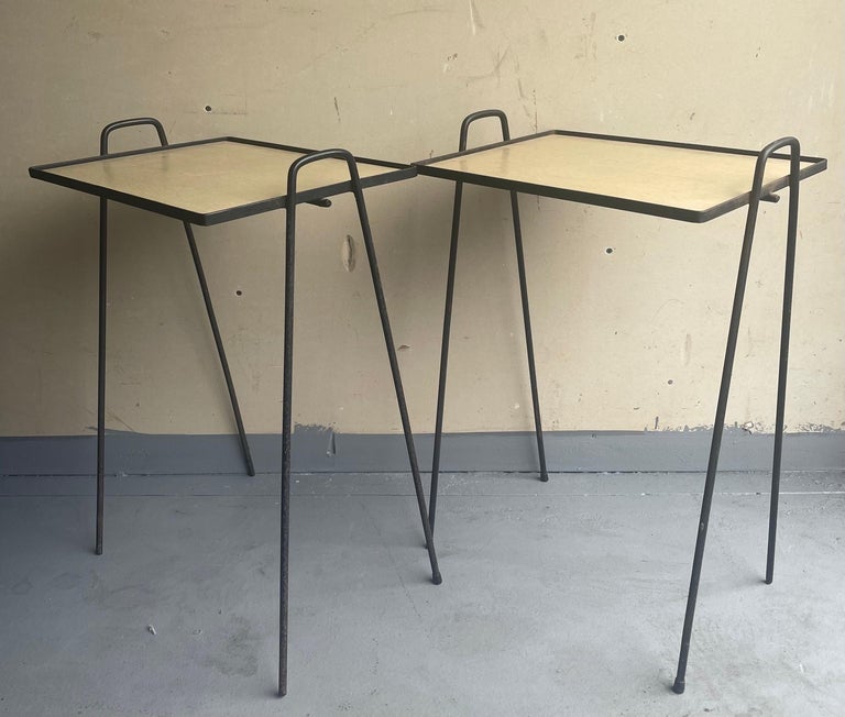 Pair of Mid-Century Hairpin Stacking TV Tray Tables For Sale 4