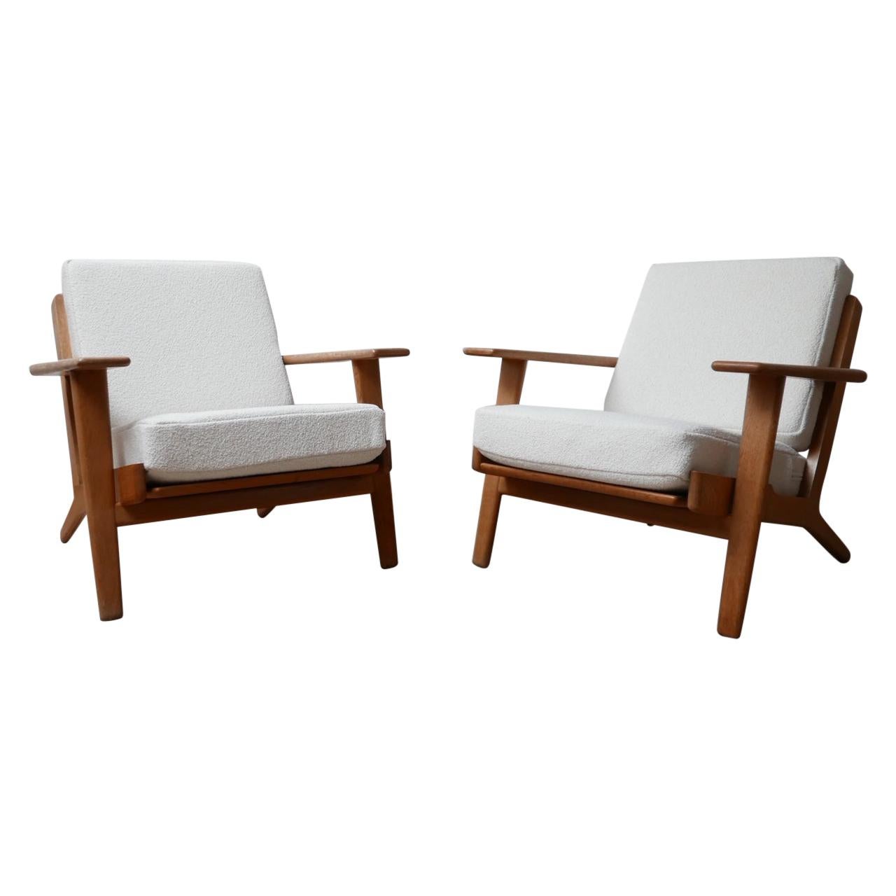 Pair of Midcentury Hans Wegener GE-290 Armchairs