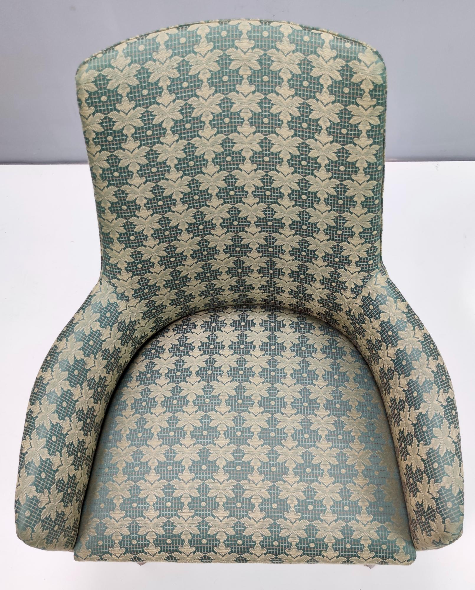 Pair of Vintage High-Quality Green Fabric and Beech Armchairs, Italy For Sale 3