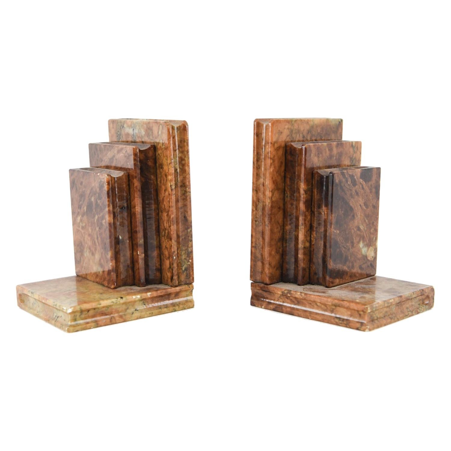 Pair of Midcentury Italian Alabaster Stacked-Book Bookends, Manner of Noymer