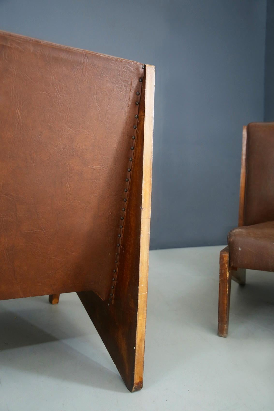 Pair of Midcentury Italian Armchairs Attributed to BBPR in Walnut and Leather 3