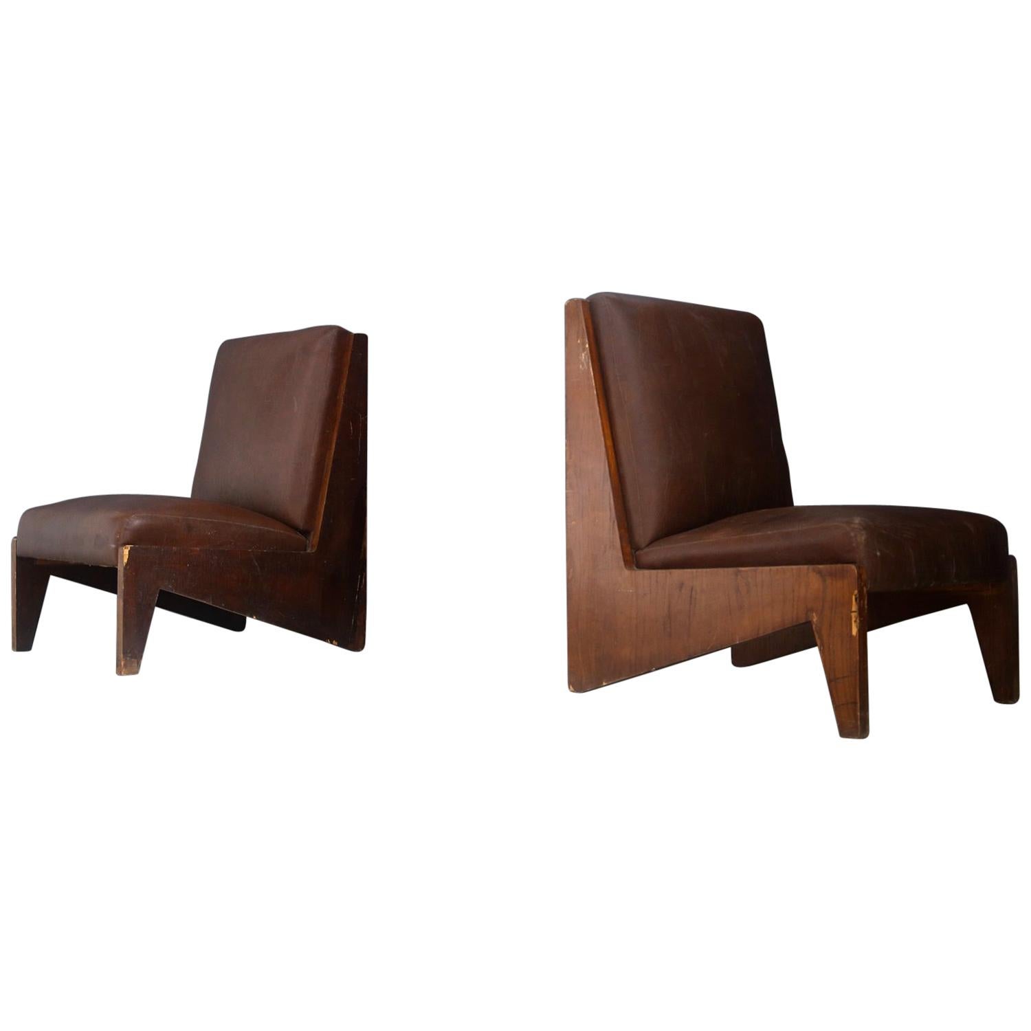 Pair of Midcentury Italian Armchairs Attributed to BBPR in Walnut and Leather