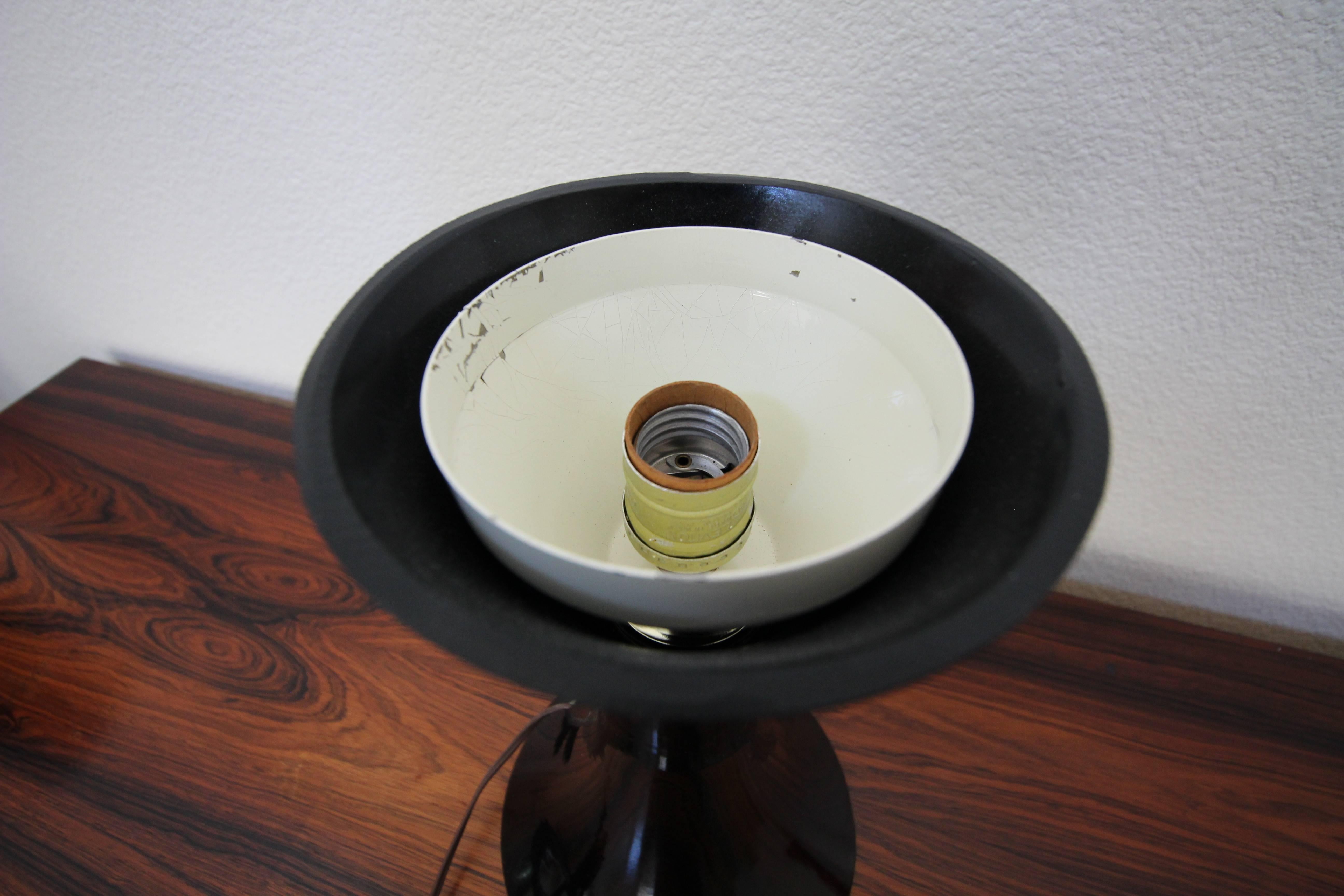Pair of Midcentury Italian Black Ceramic and Porcelain Table Lamps 2