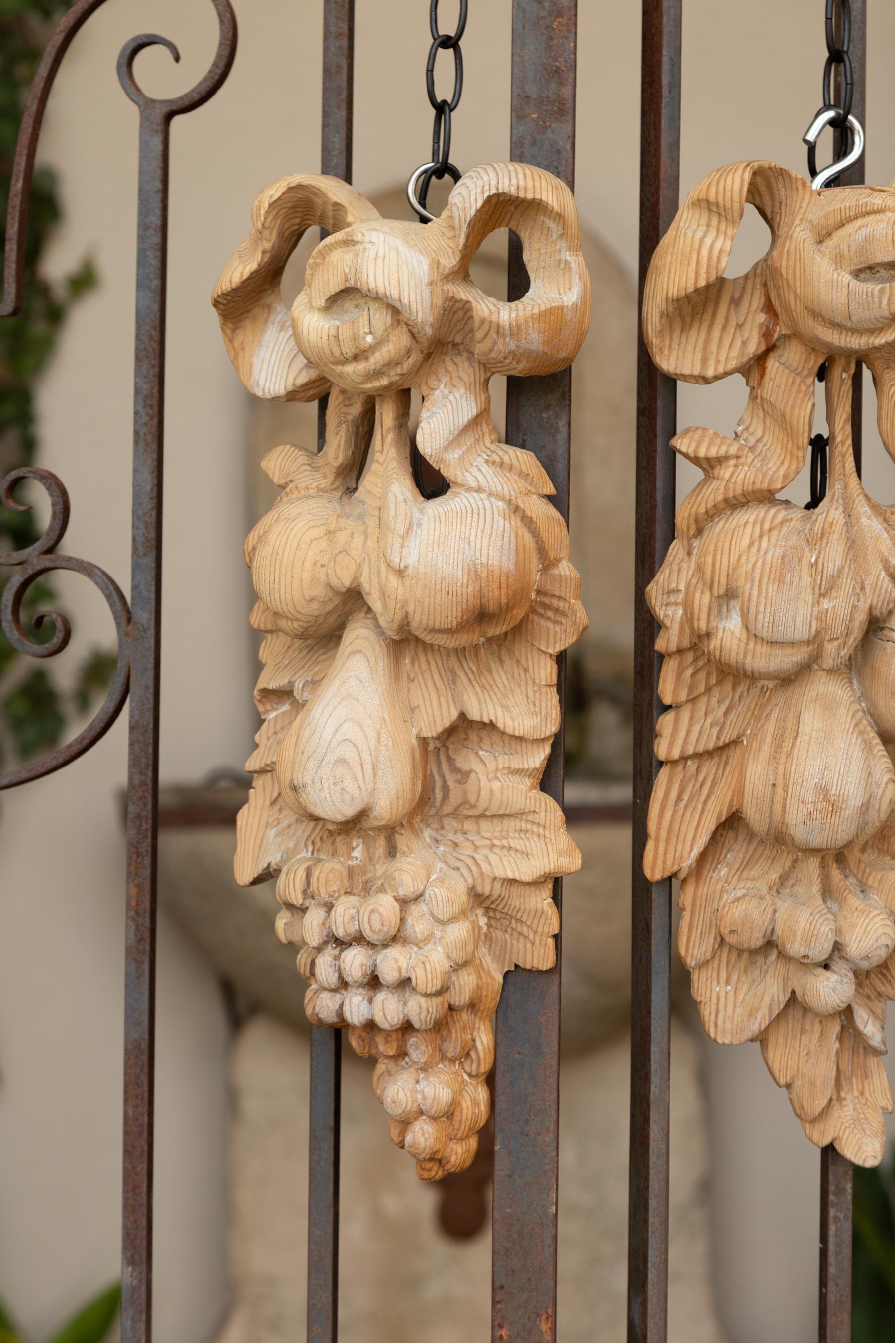 italian wood carvings