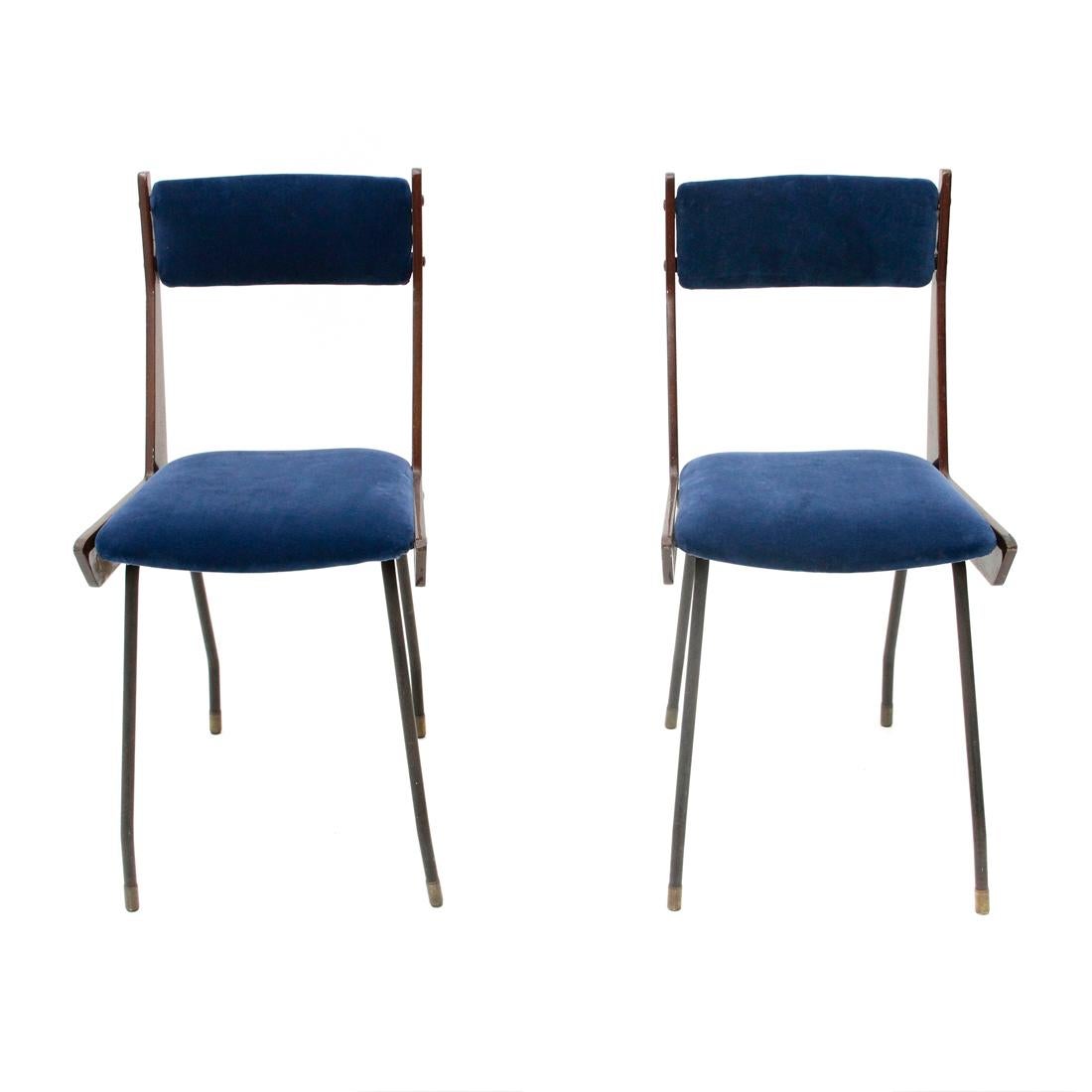 Mid-20th Century Pair of Midcentury Italian Blue Velvet Dining Chair by RB Rossana, 1950s For Sale
