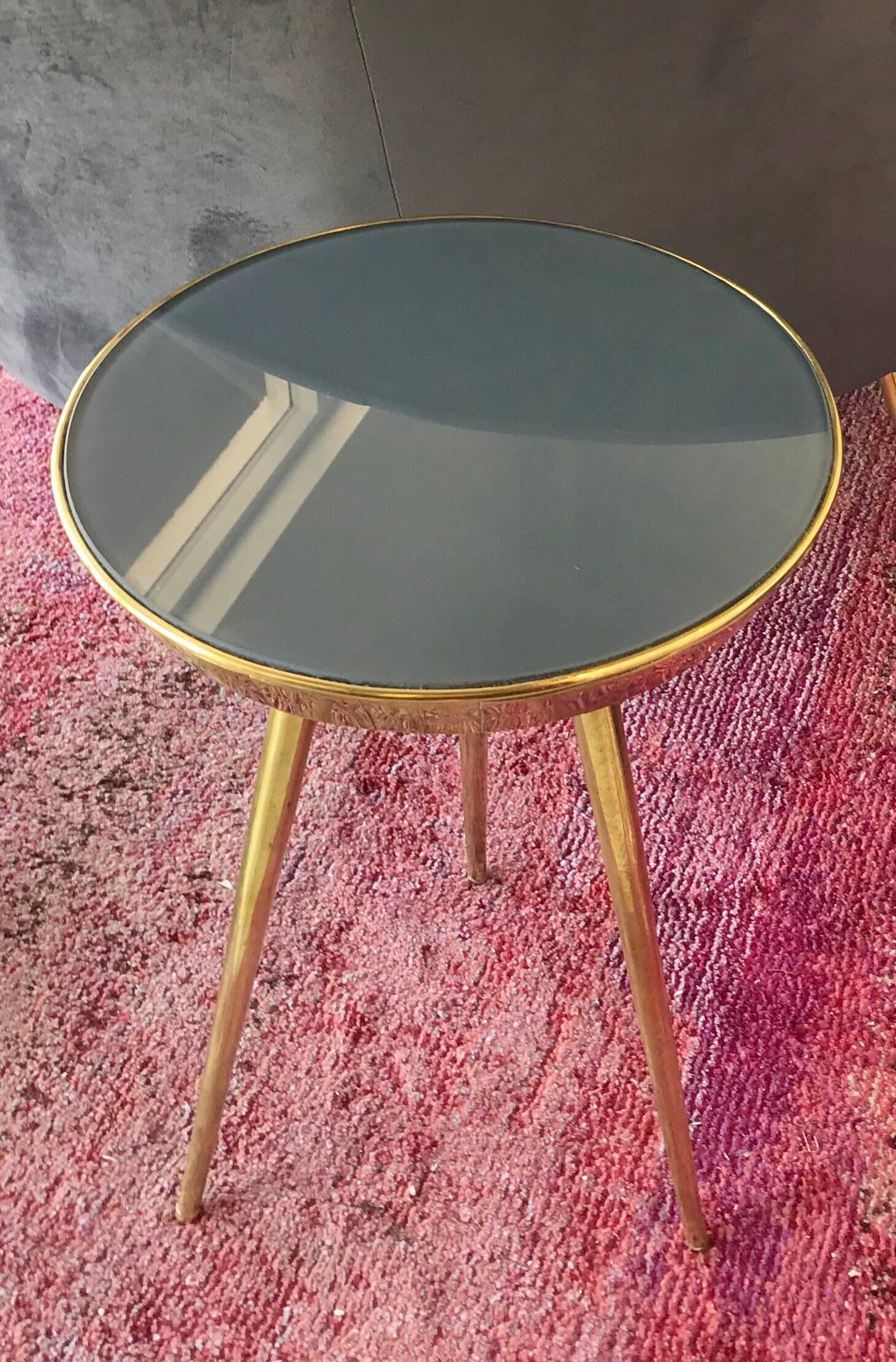 Pair of Midcentury Italian Brass and Grey Glass Side Tables 1