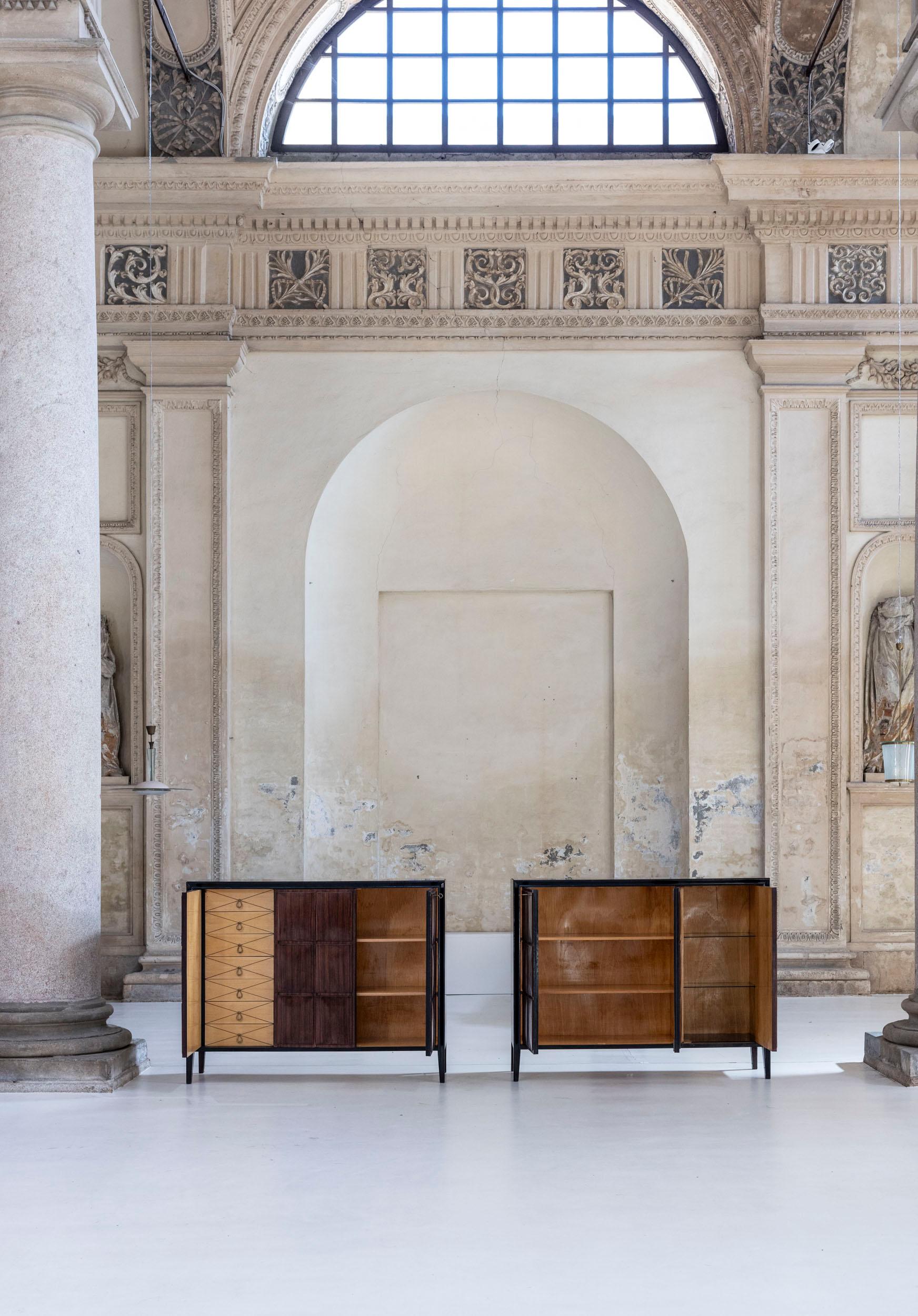 Mid-20th Century Pair of midcentury Italian cabinets by Paolo Buffa For Sale