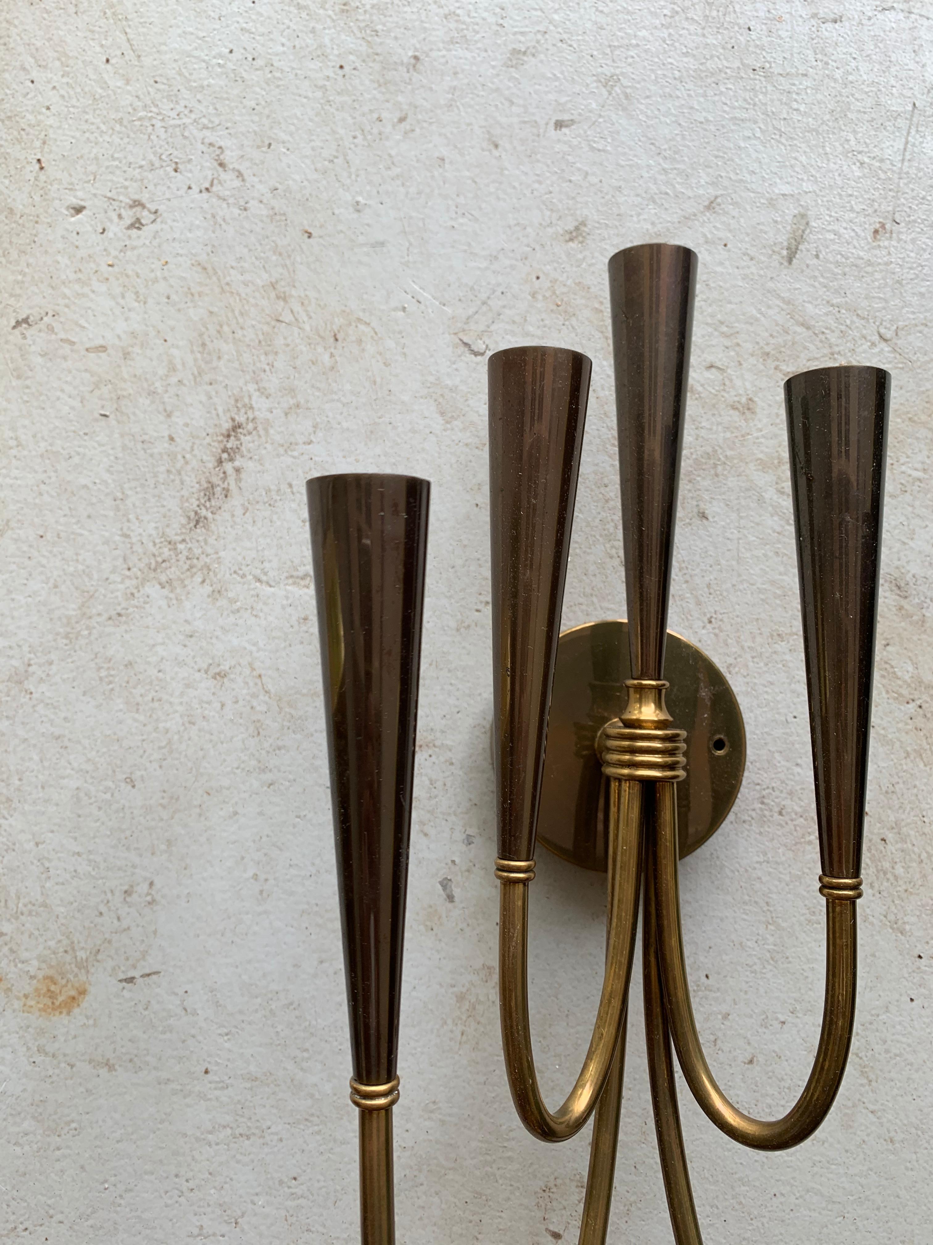 Pair of Midcentury Italian Dual Tone Brass and Gray Metal Sconces In Good Condition For Sale In New York, NY
