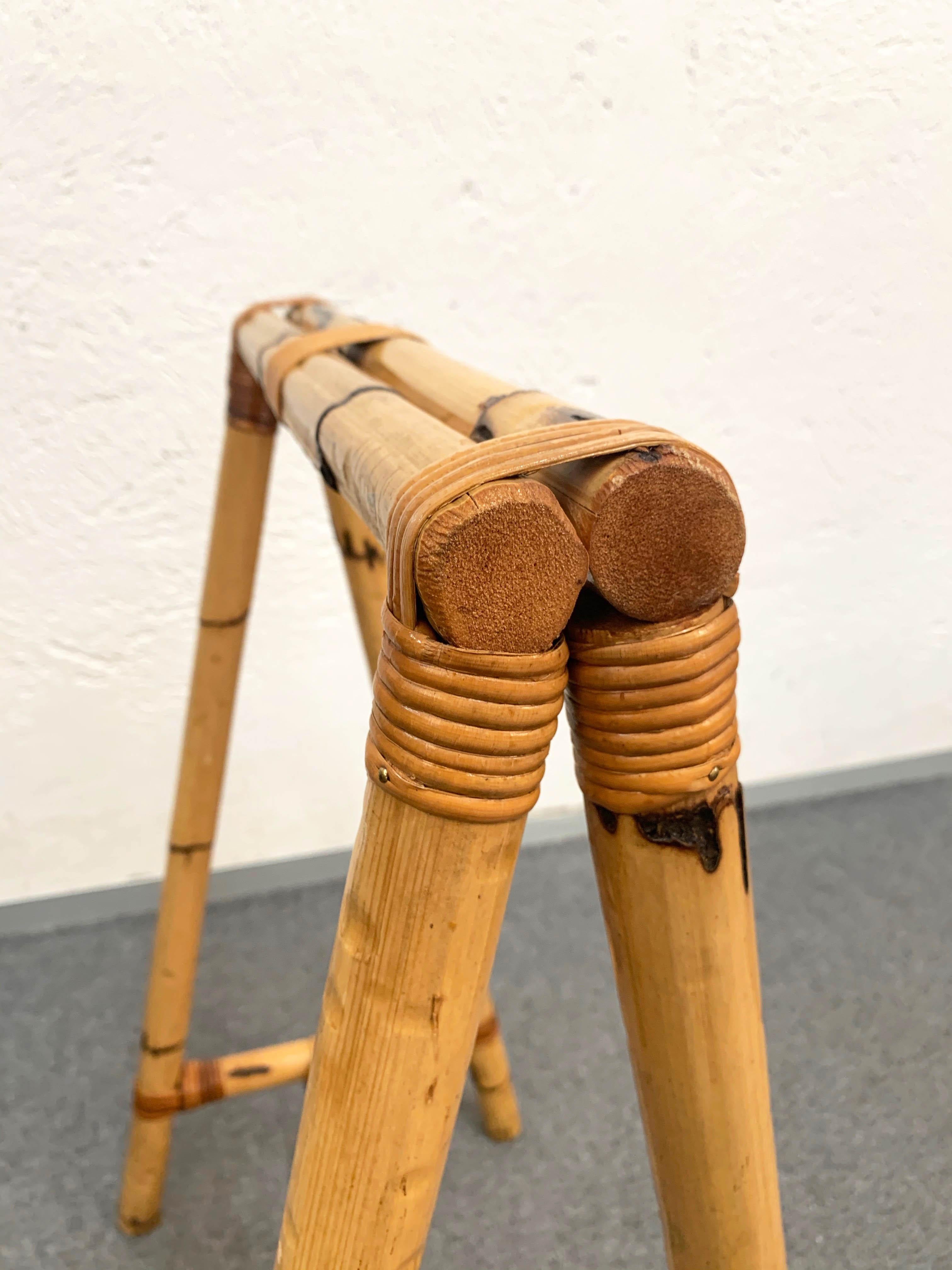 Pair of Midcentury Italian Four-Legs Easels in Bamboo and Rattan, 1970s 4