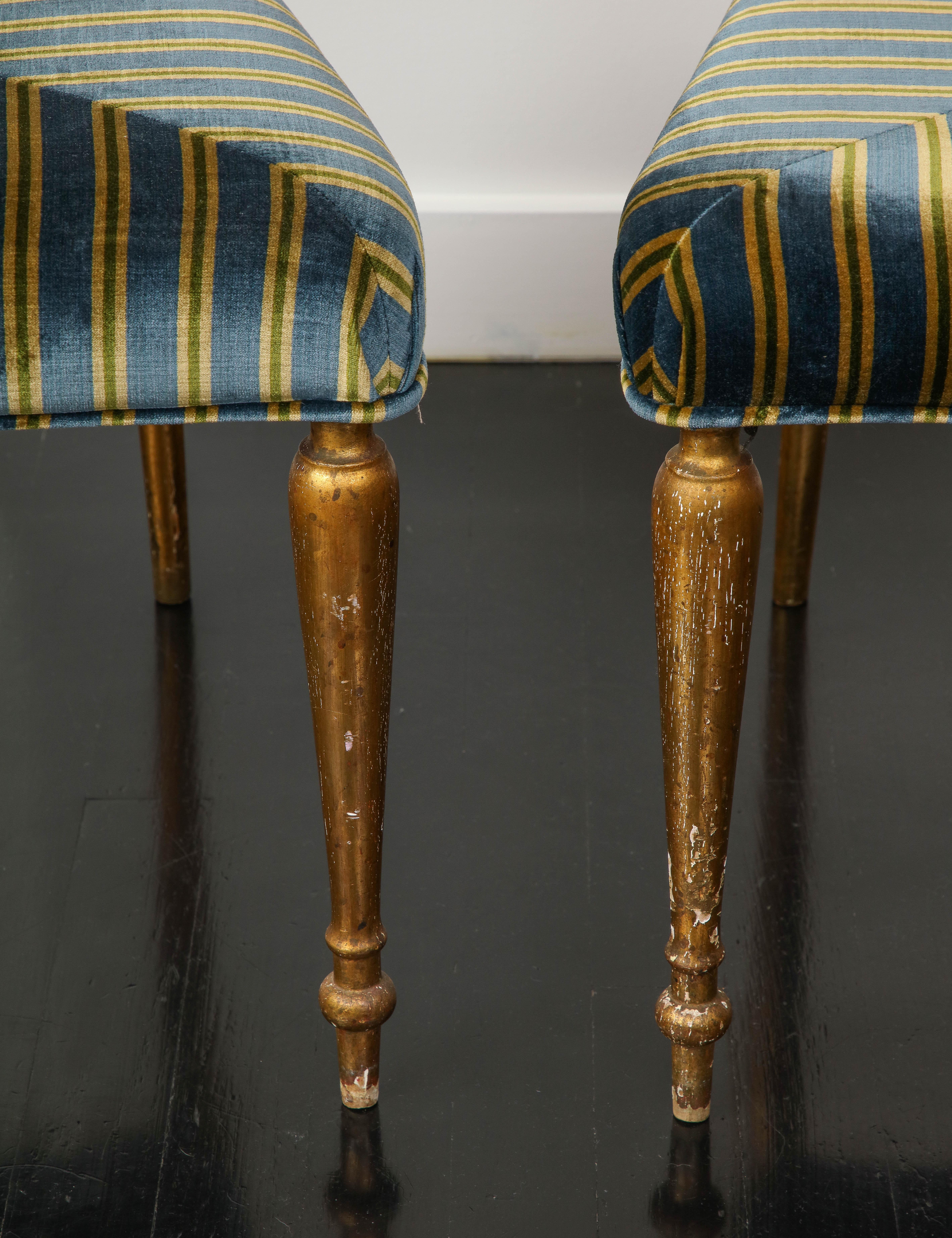 Pair of Midcentury Italian Giltwood High Ladder Back Chairs with Velvet Seats For Sale 4