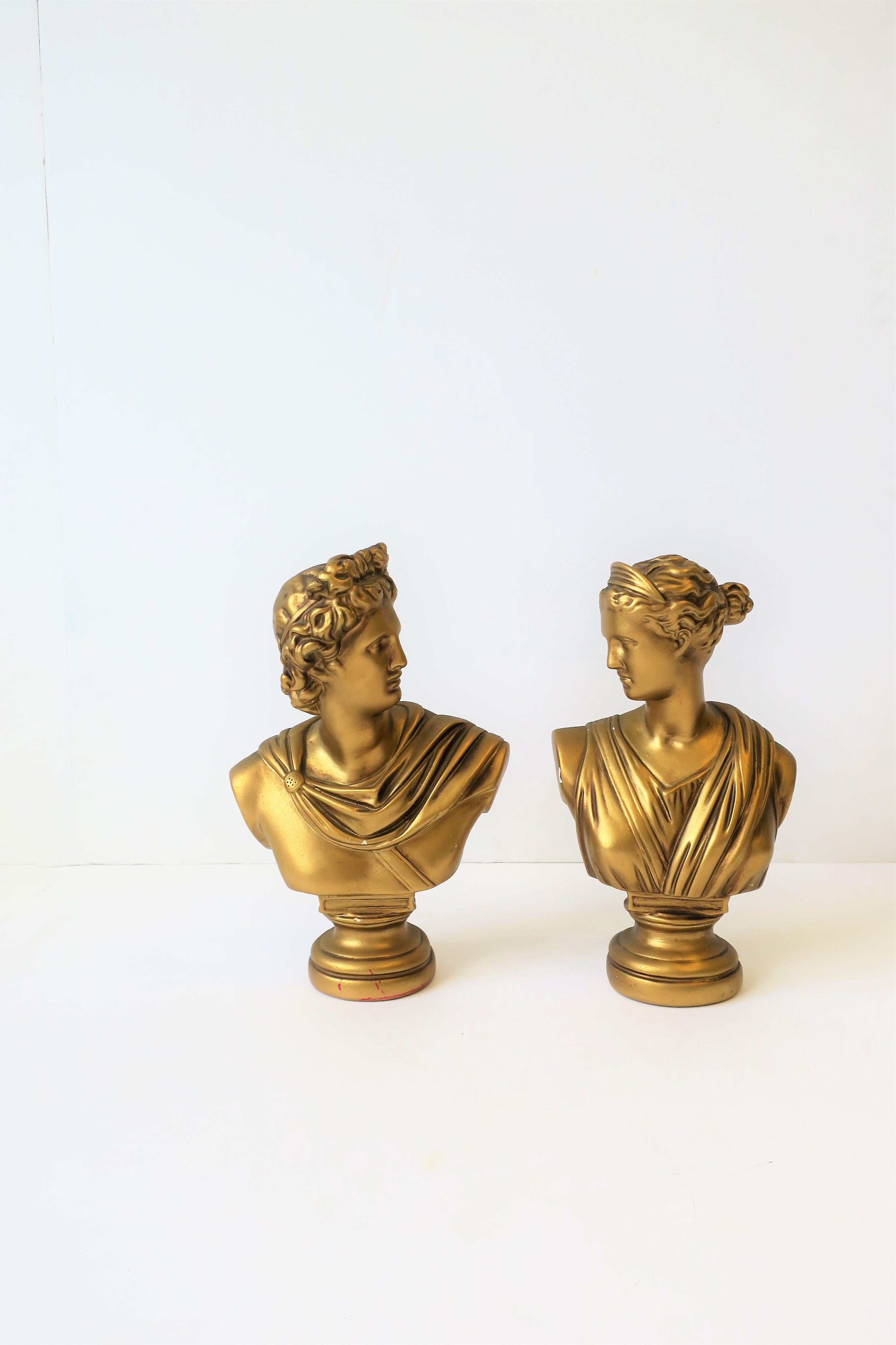 Polychromed Pair of Midcentury Italian Gold Plaster Classic Roman Bust Sculptures