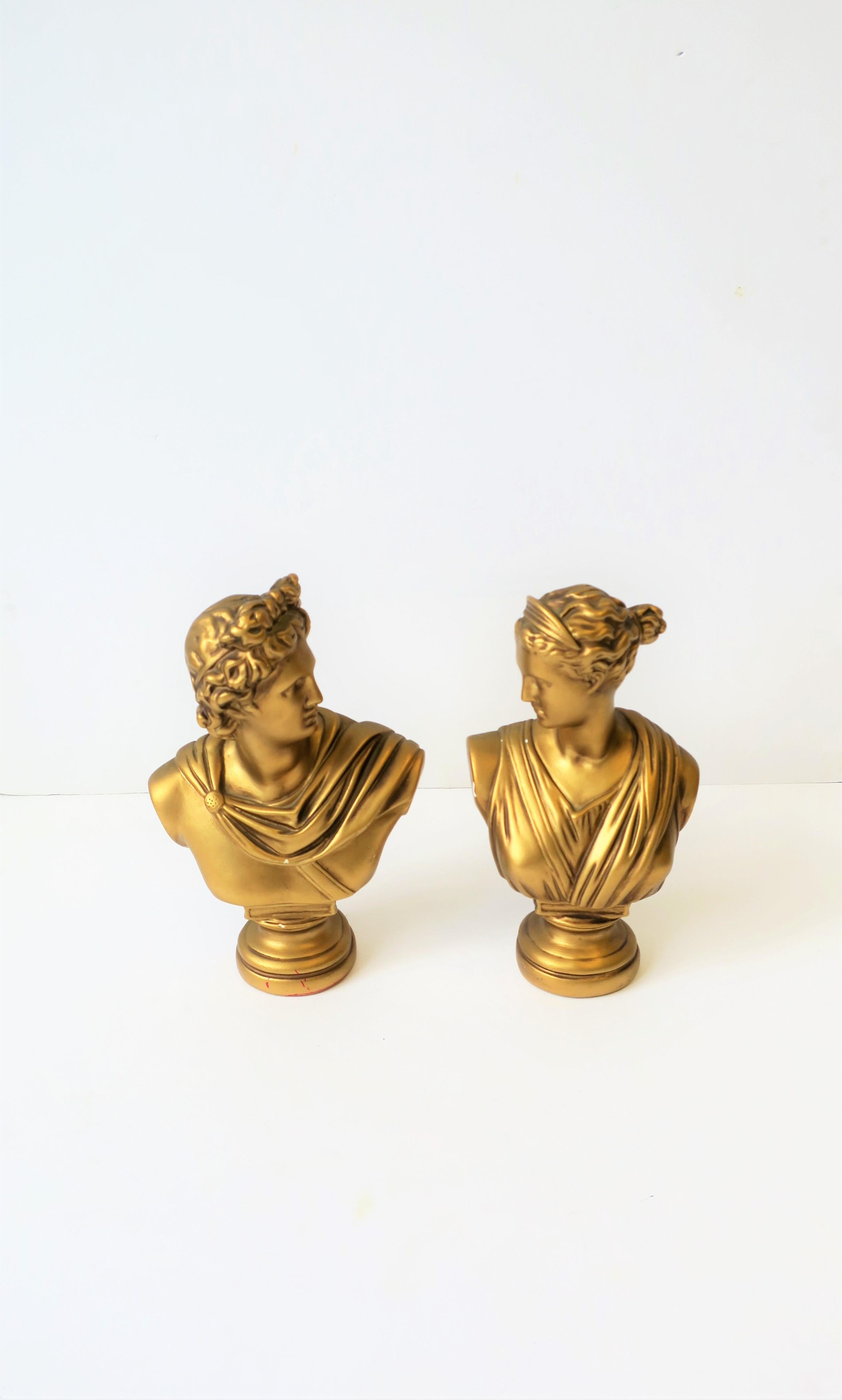 Pair of Midcentury Italian Gold Plaster Classic Roman Bust Sculptures 1