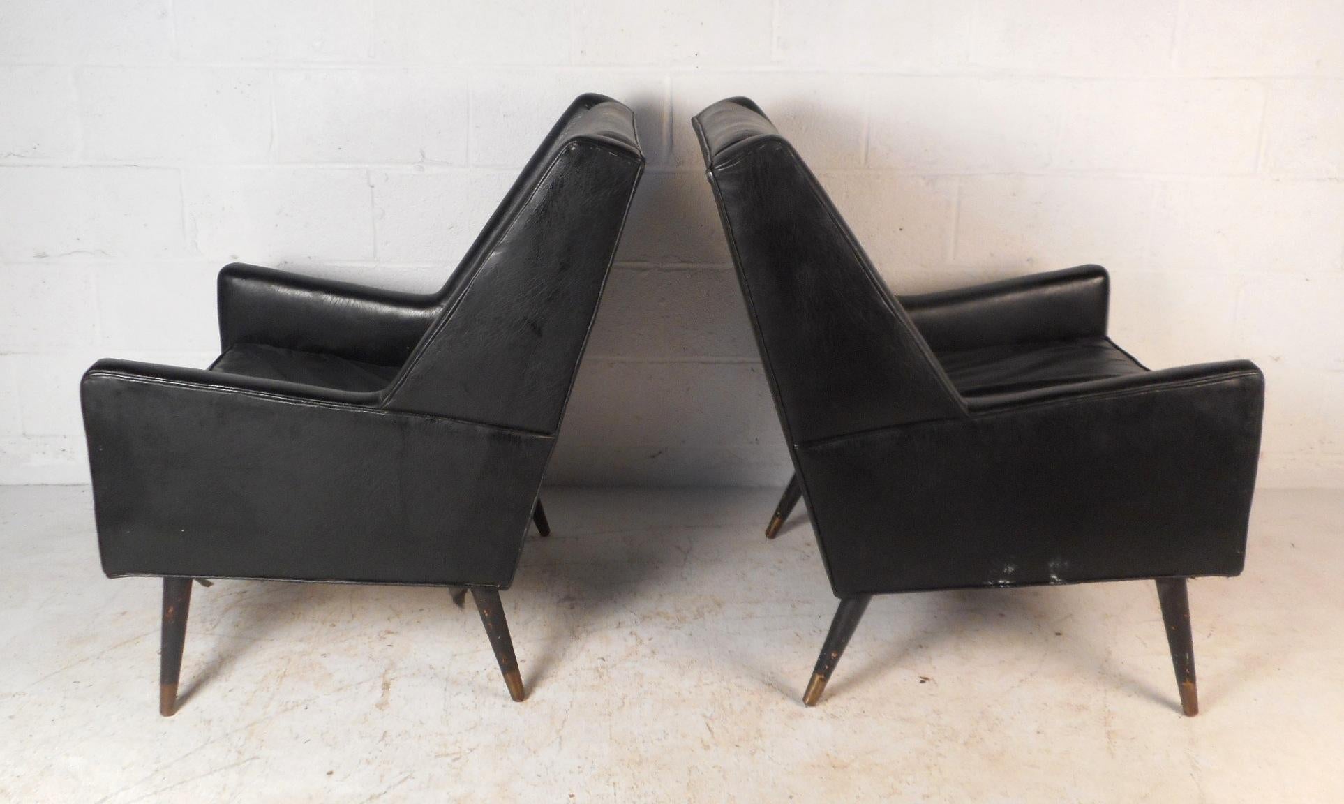 Pair of Midcentury Italian Lounge Chairs In Good Condition In Brooklyn, NY