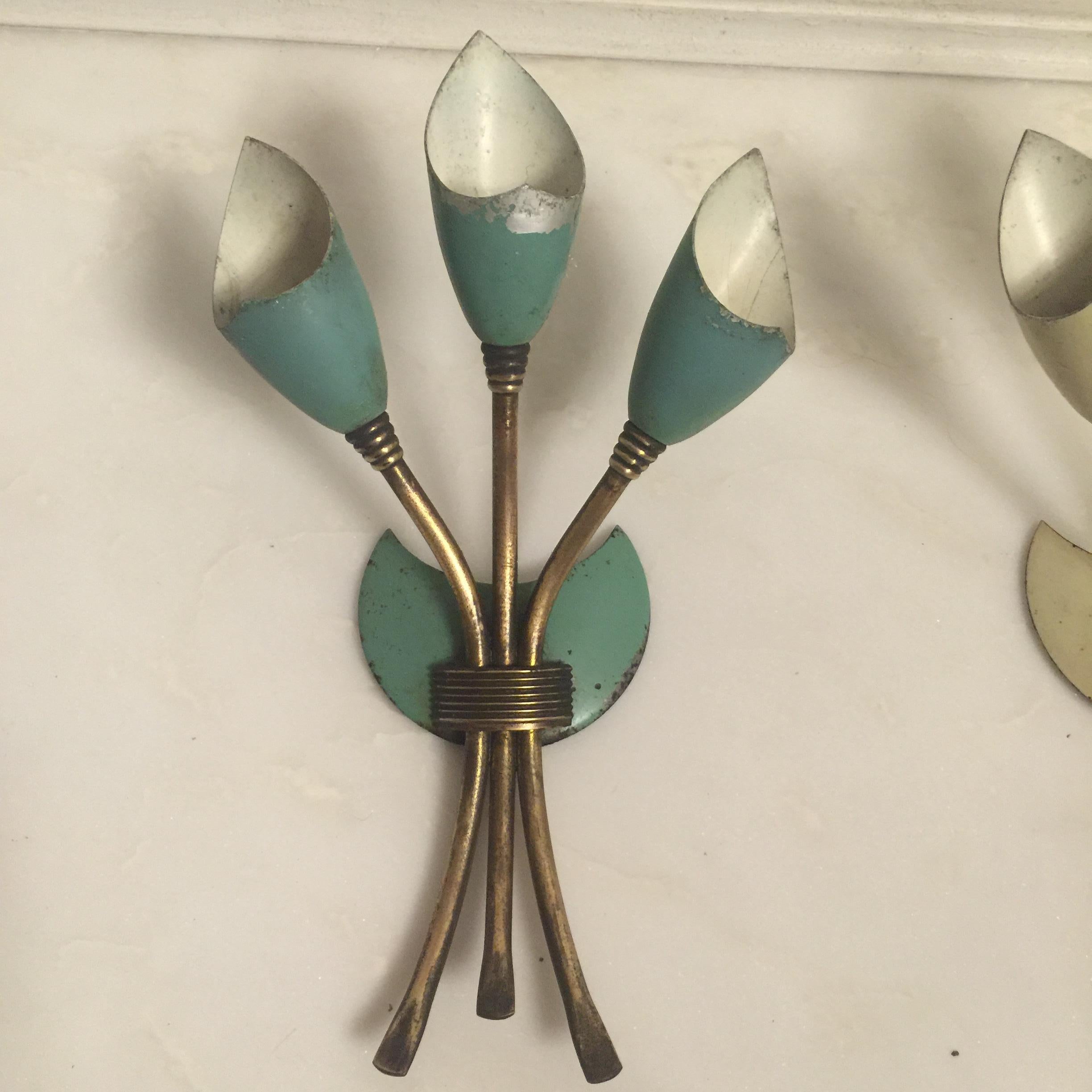 Lacquer Pair of Midcentury Italian Metal Sconces in the Manner of Arredoluce Monza For Sale