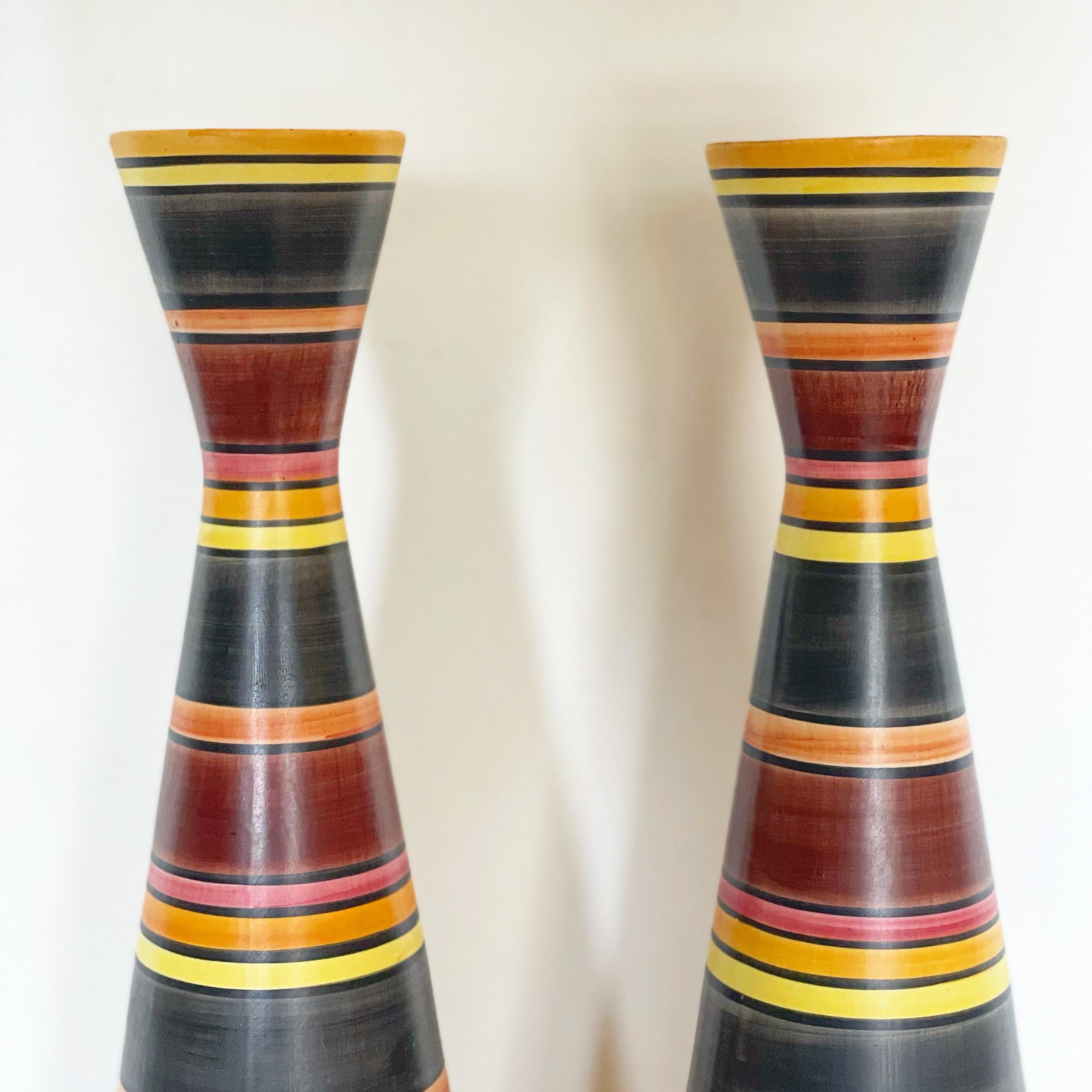 Mid-Century Modern Pair of Midcentury Italian Modernist Vases After Aldo Londi for Bitossi