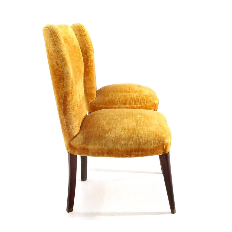 Pair of Midcentury Italian Ocher Velvet Bedroom Chair, 1950s In Good Condition For Sale In Savona, IT