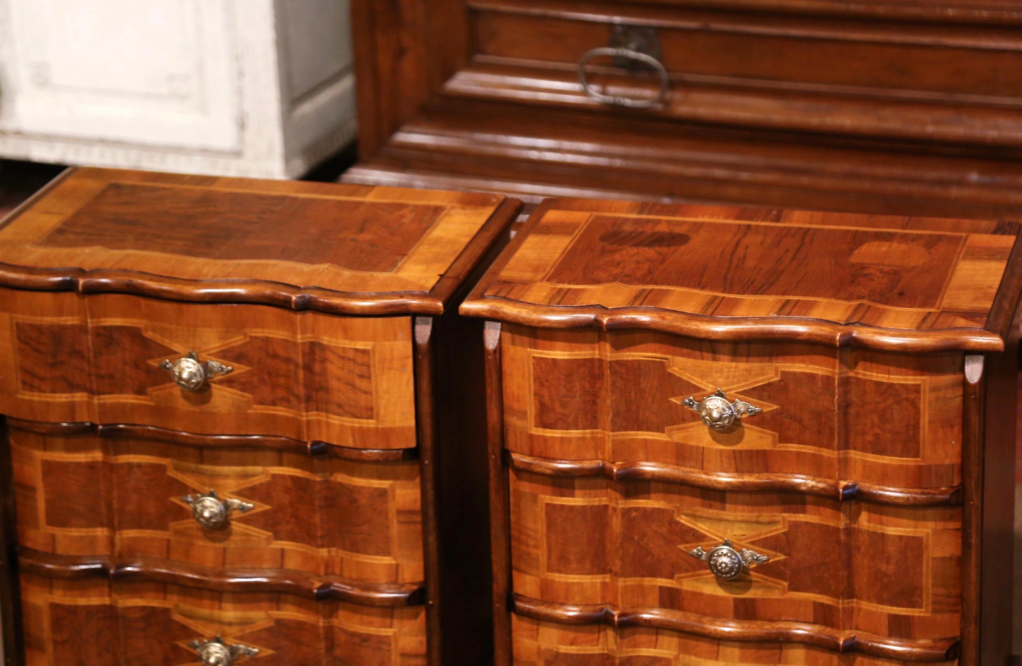 Hand-Carved Pair of Mid-Century Italian Patchwork Walnut Three-Drawer Bedside Tables