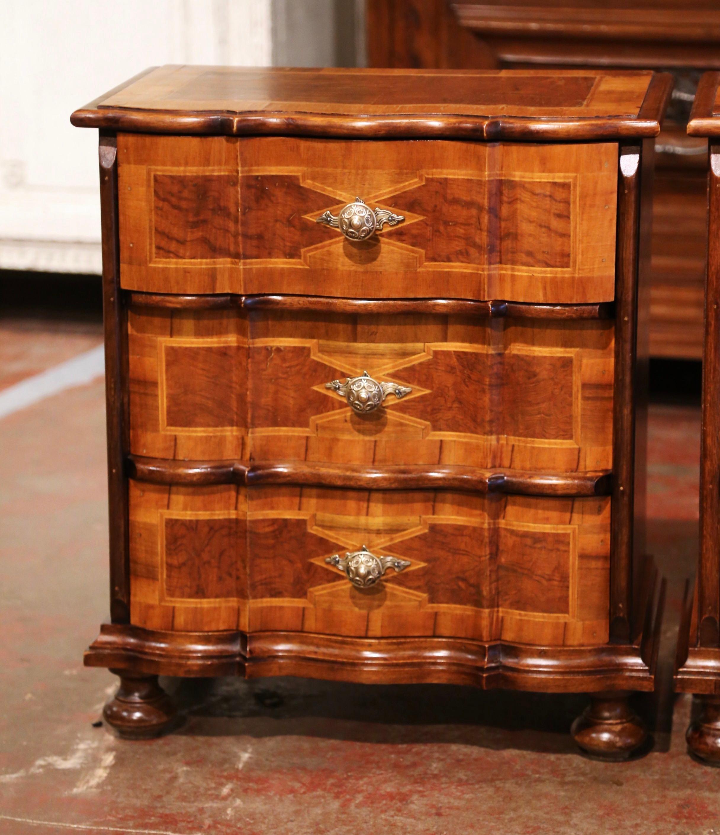 Pair of Mid-Century Italian Patchwork Walnut Three-Drawer Bedside Tables In Excellent Condition In Dallas, TX