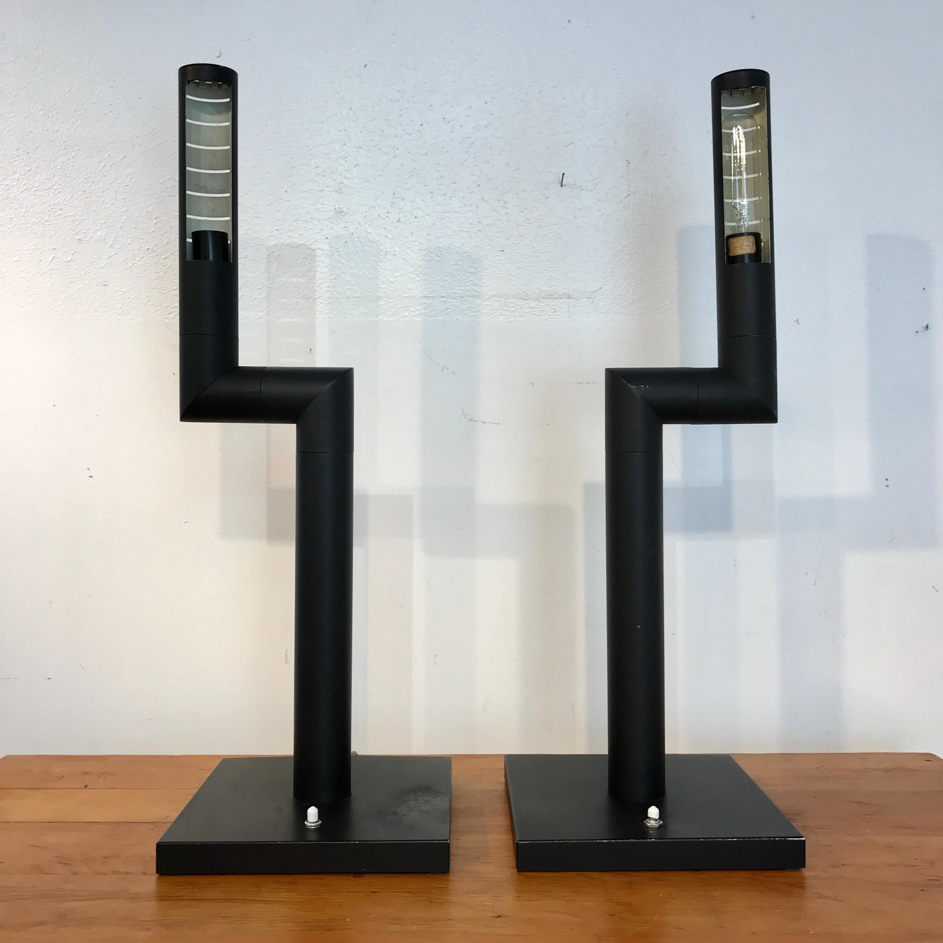 Pair of Midcentury Italian Periscope Desk Lamps In Good Condition In West Palm Beach, FL