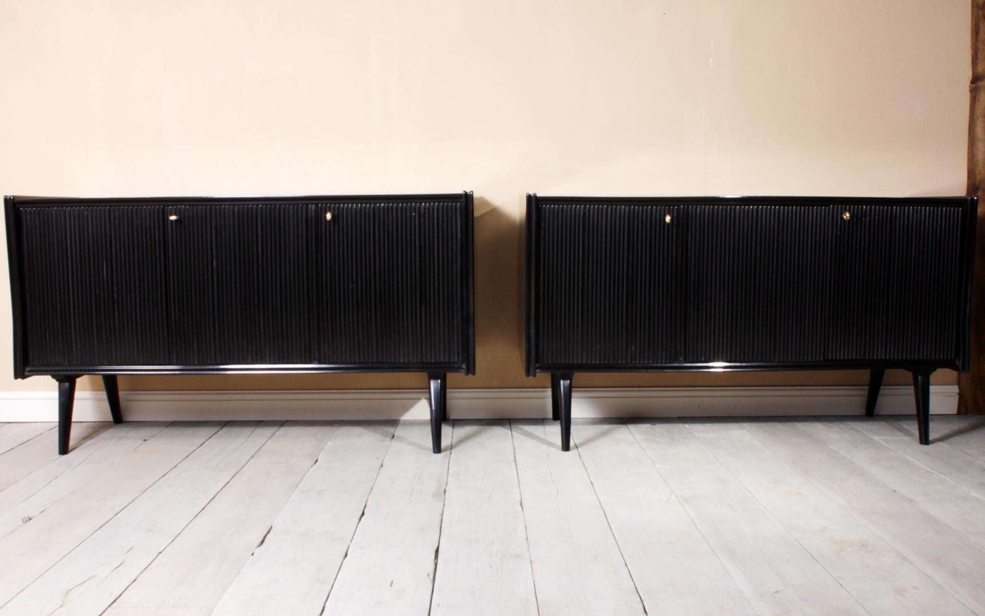 Mid-Century Modern Pair of Midcentury Italian Piano Lacquer Sideboards