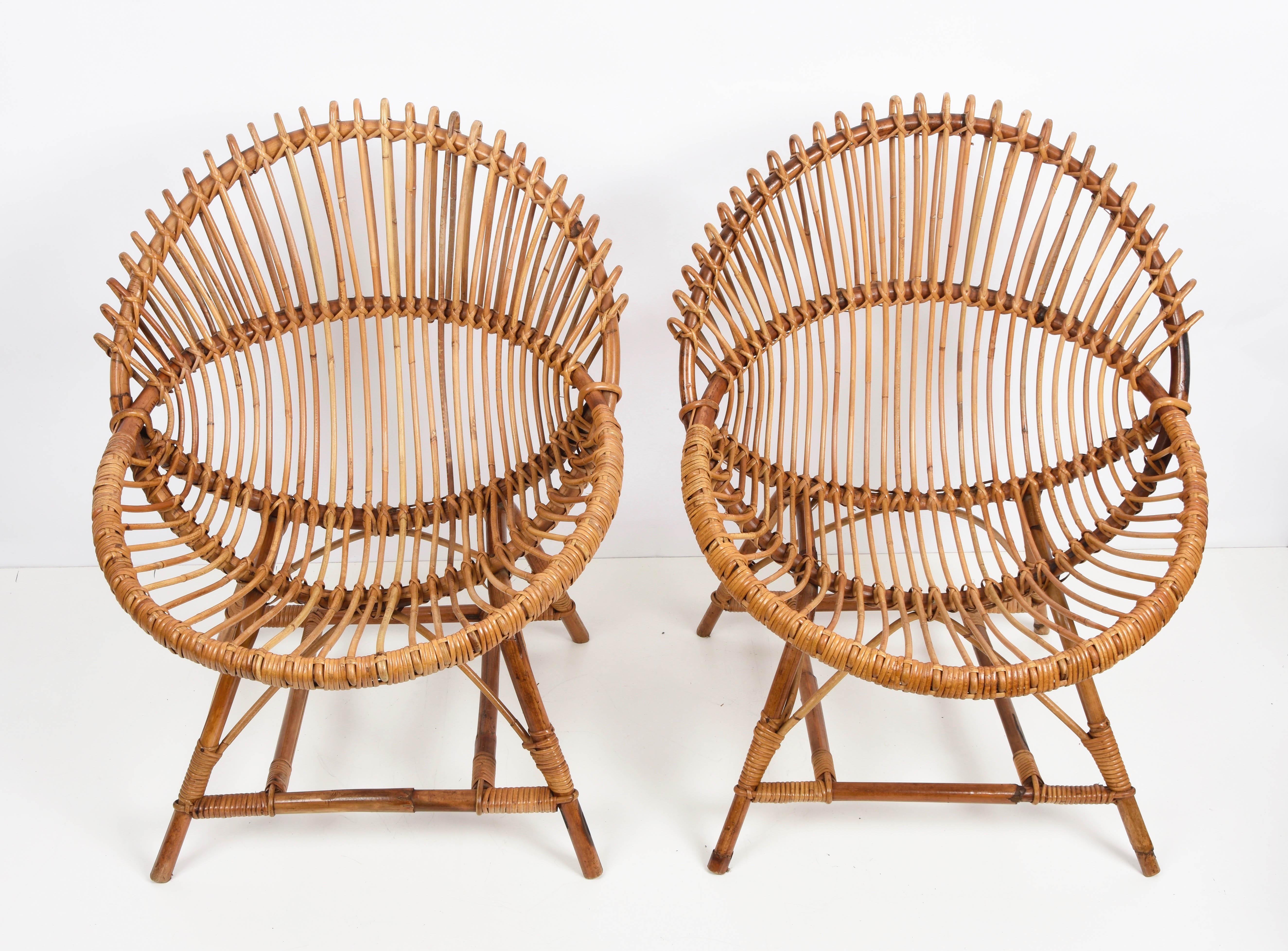 Pair of Midcentury Italian Rattan Shell-Shaped Armchairs, Italy, 1950s In Good Condition In Roma, IT