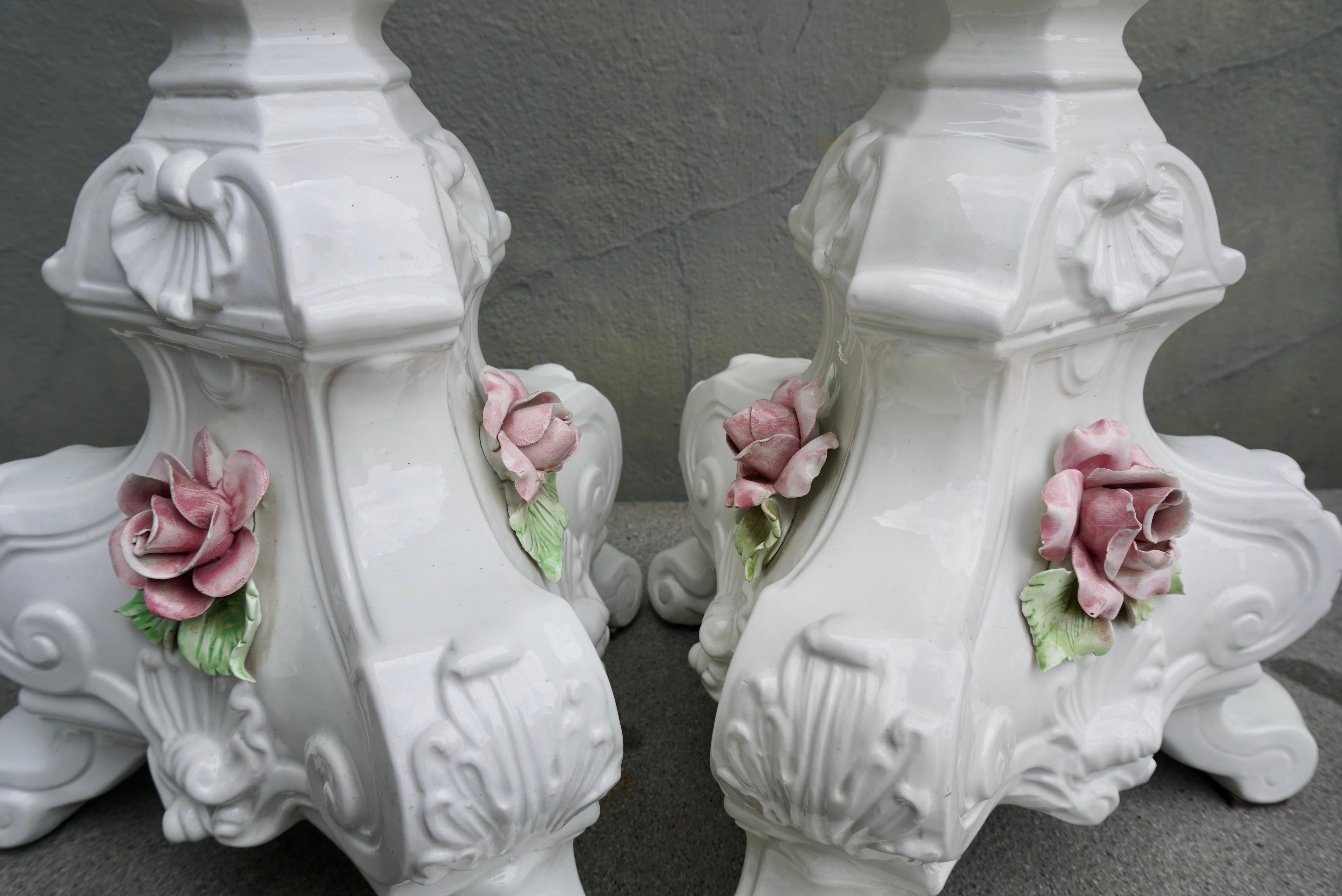 Paire de lampes italiennes de style rococo du milieu du siècle dernier en vente 3