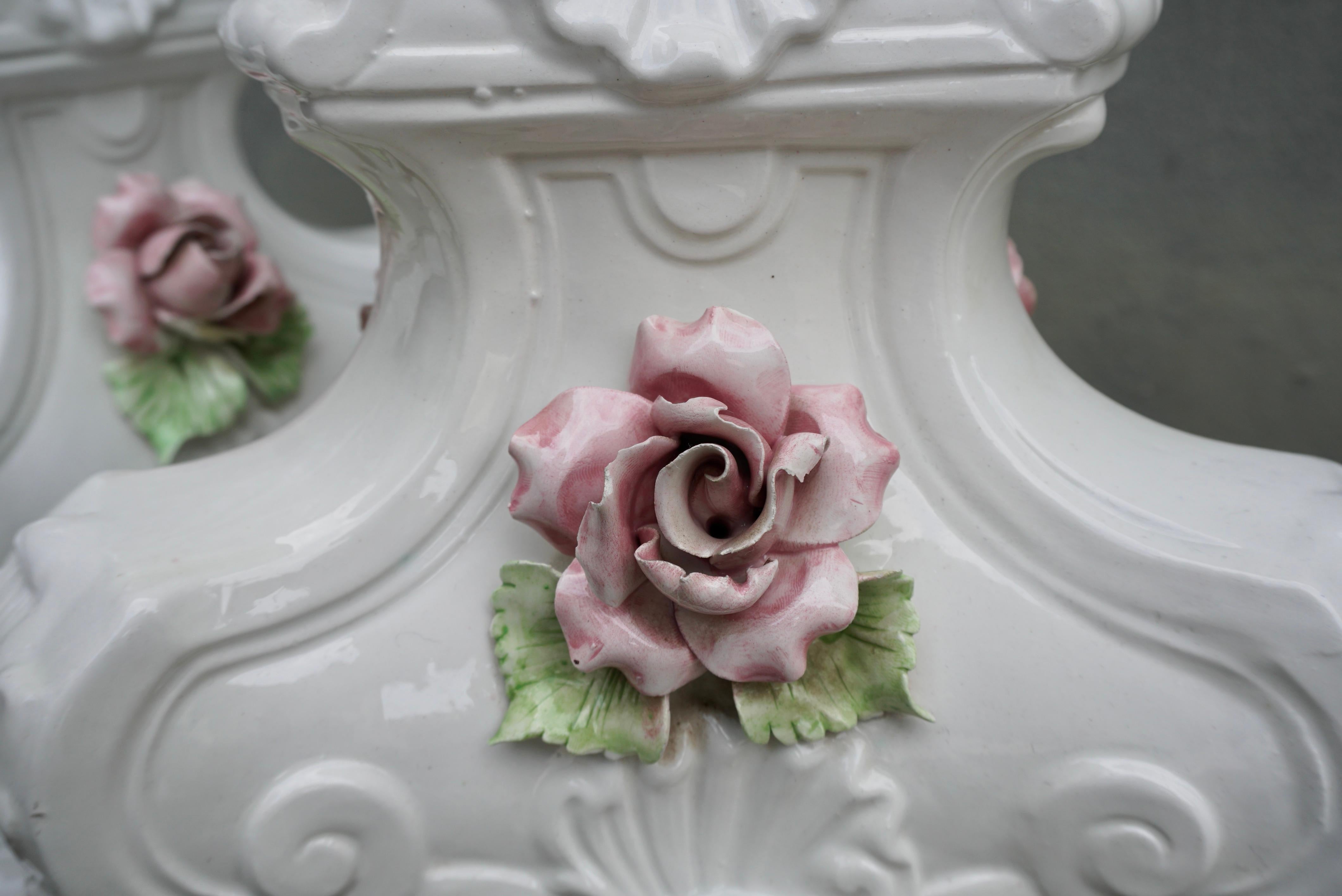 Paire de lampes italiennes de style rococo du milieu du siècle dernier en vente 5