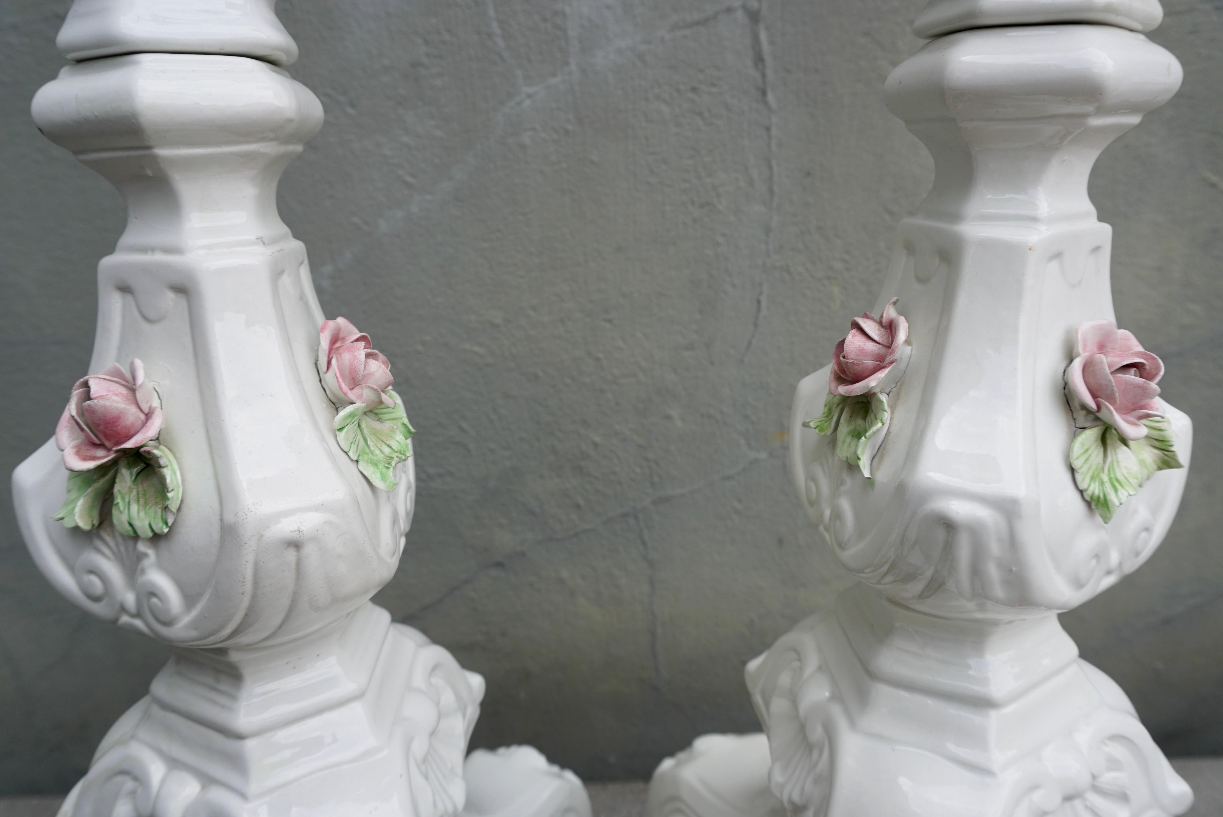 Paire de lampes italiennes de style rococo du milieu du siècle dernier en vente 6