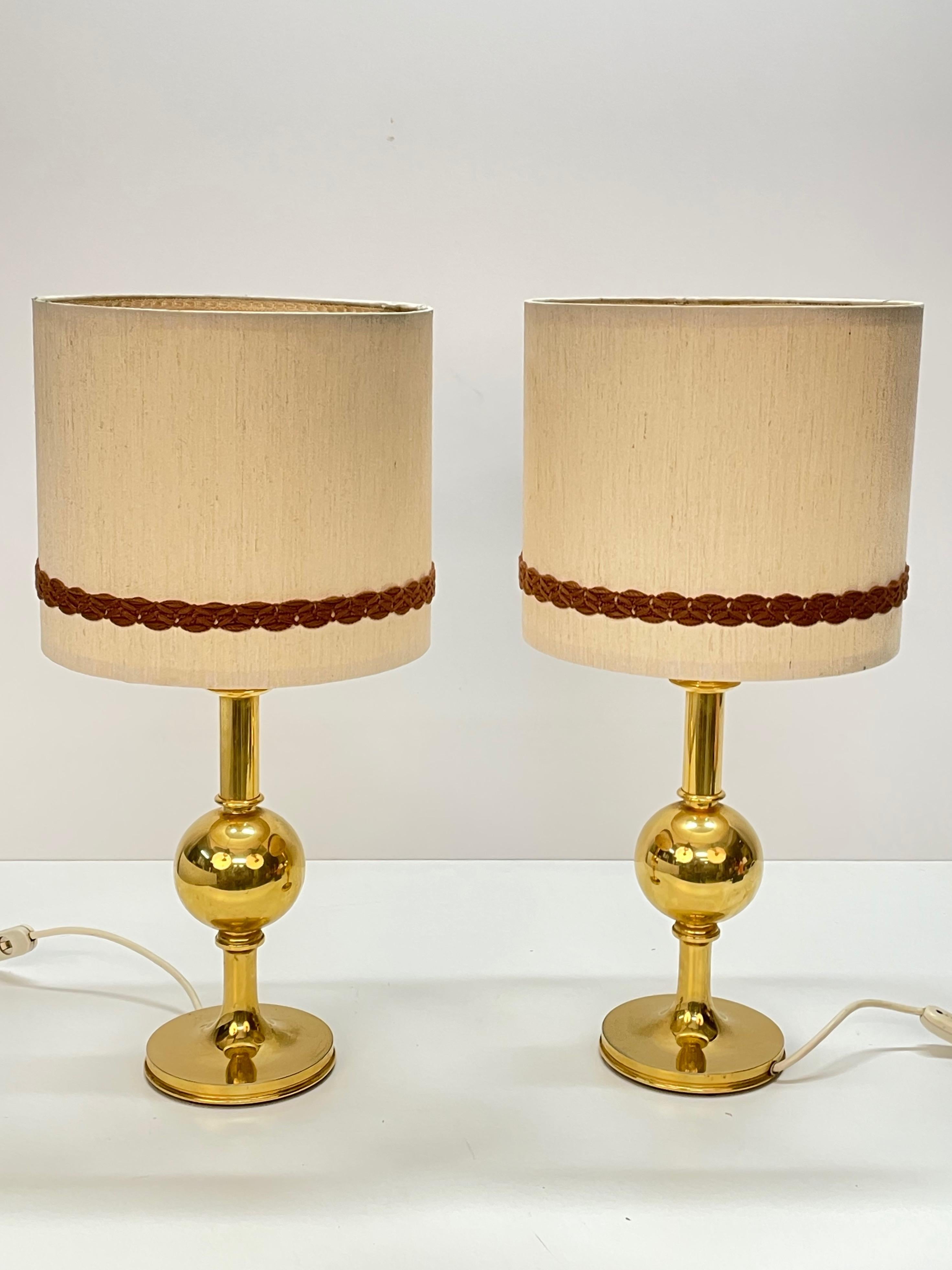 Pair of Midcentury Italian Solid Gilt Brass Table Lamps, 1980s 8