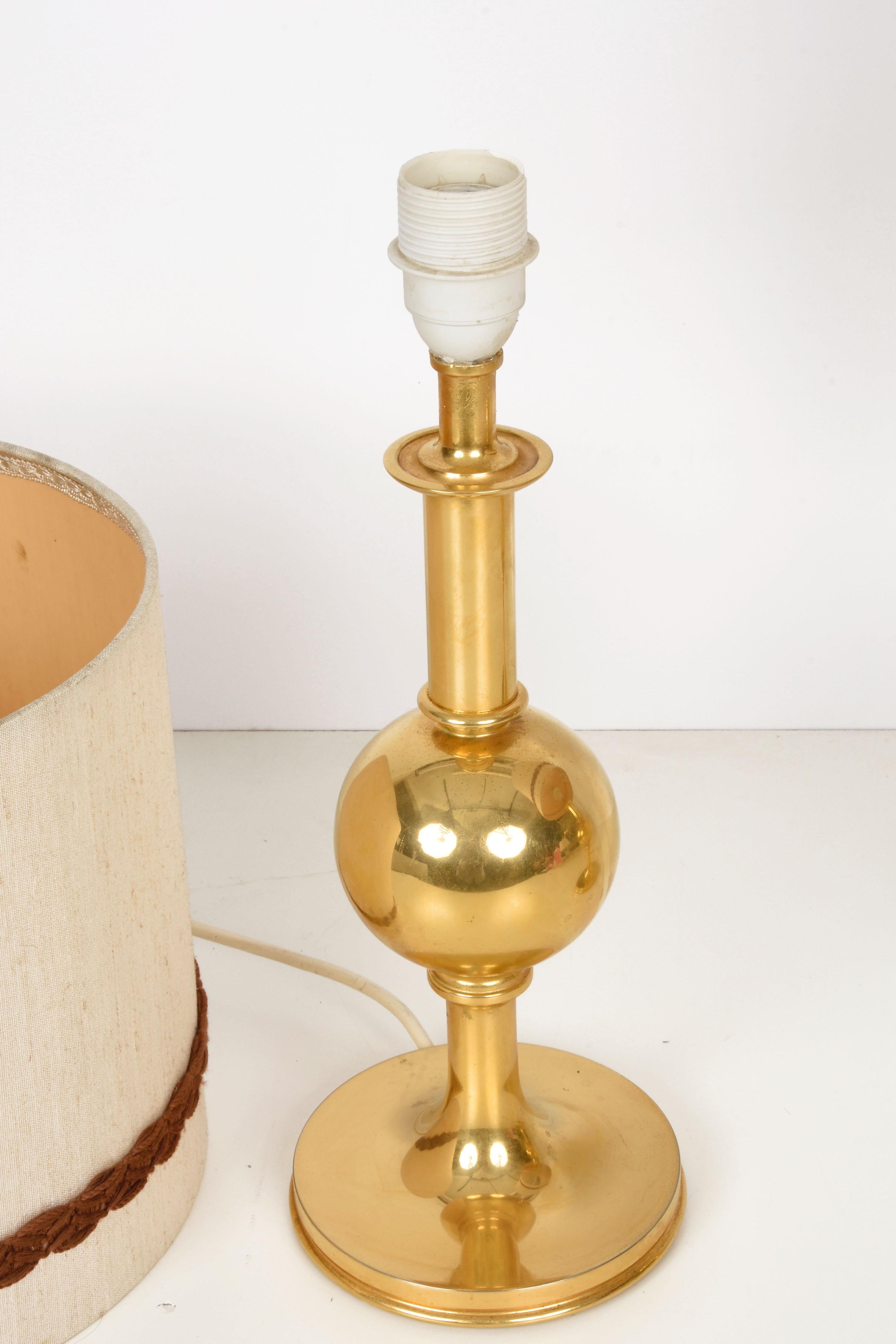 Pair of Midcentury Italian Solid Gilt Brass Table Lamps, 1980s In Good Condition In Roma, IT