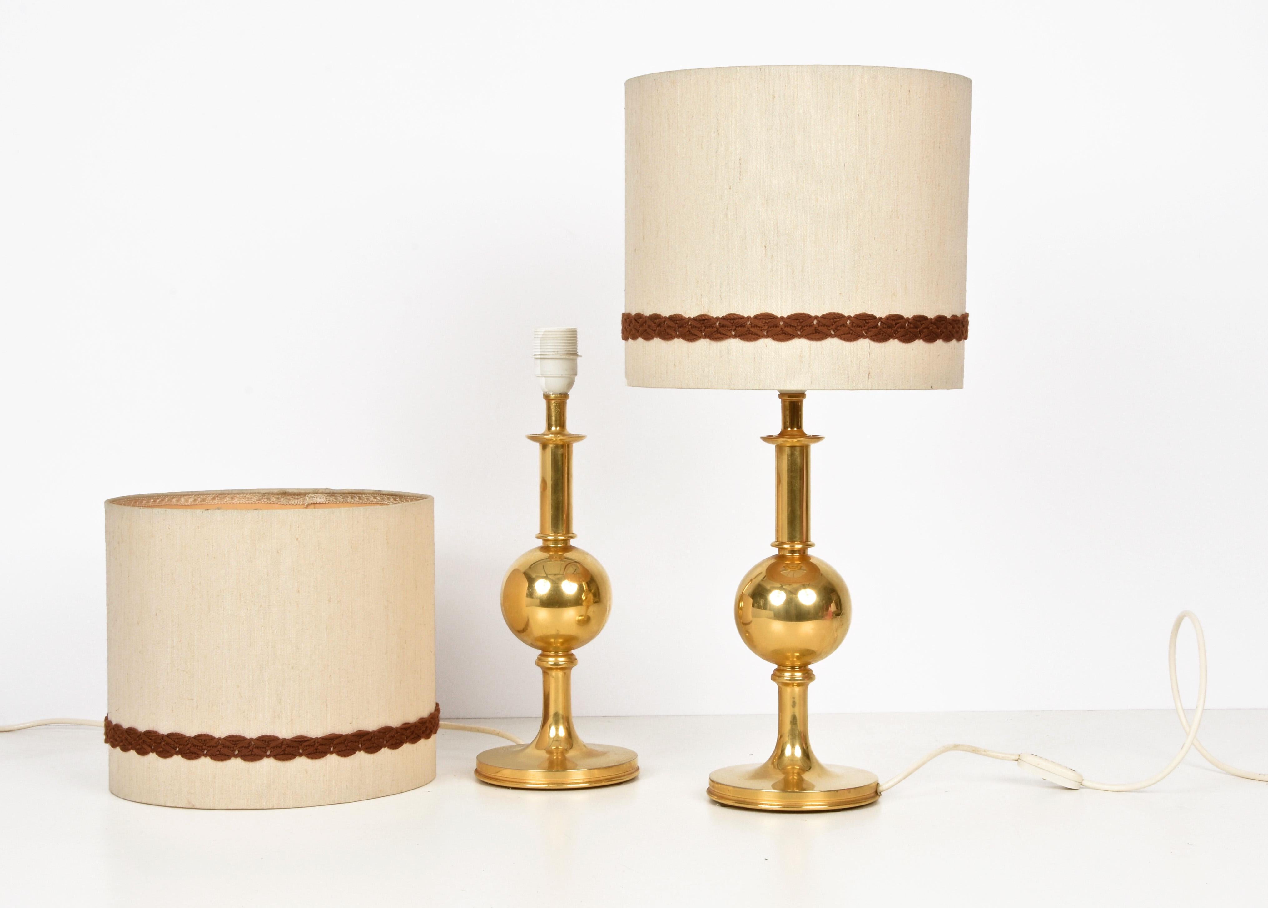 Pair of Midcentury Italian Solid Gilt Brass Table Lamps, 1980s 1