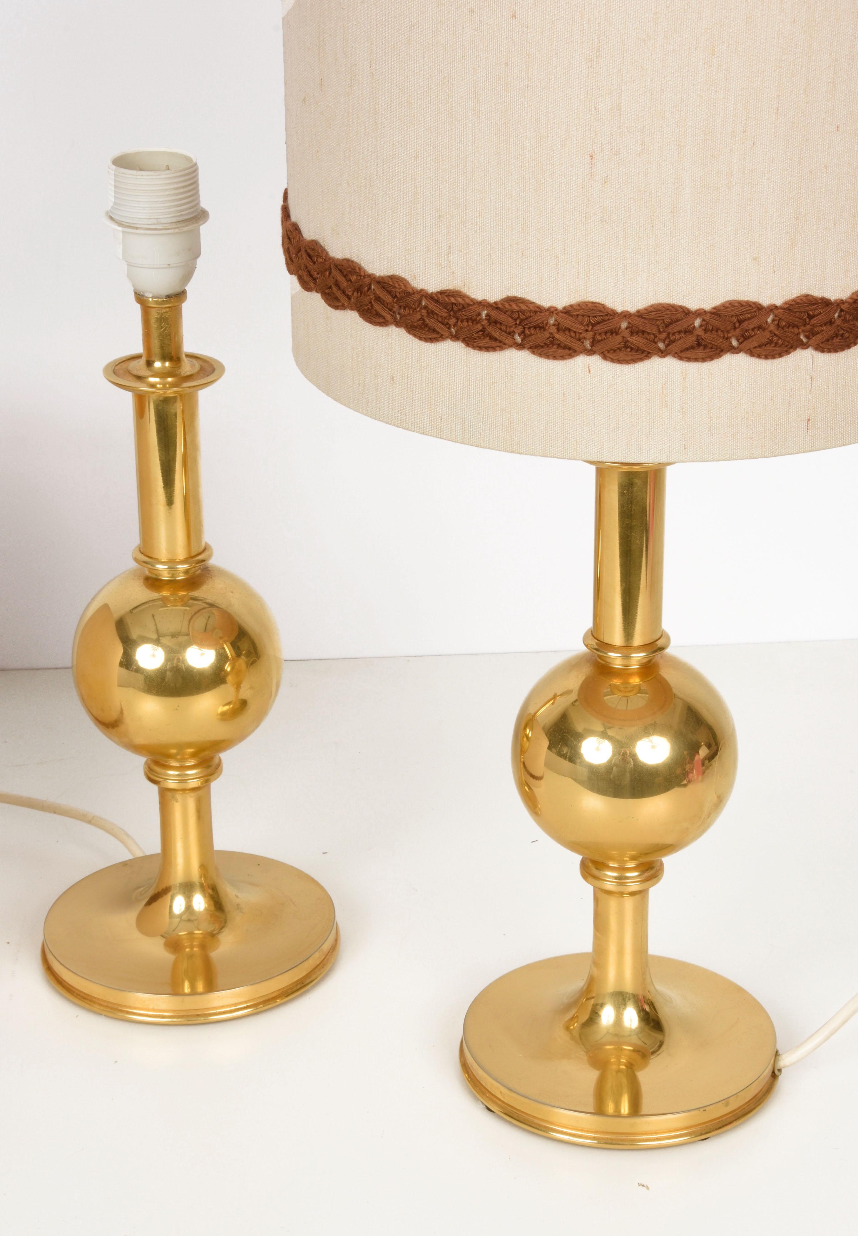 Pair of Midcentury Italian Solid Gilt Brass Table Lamps, 1980s 2